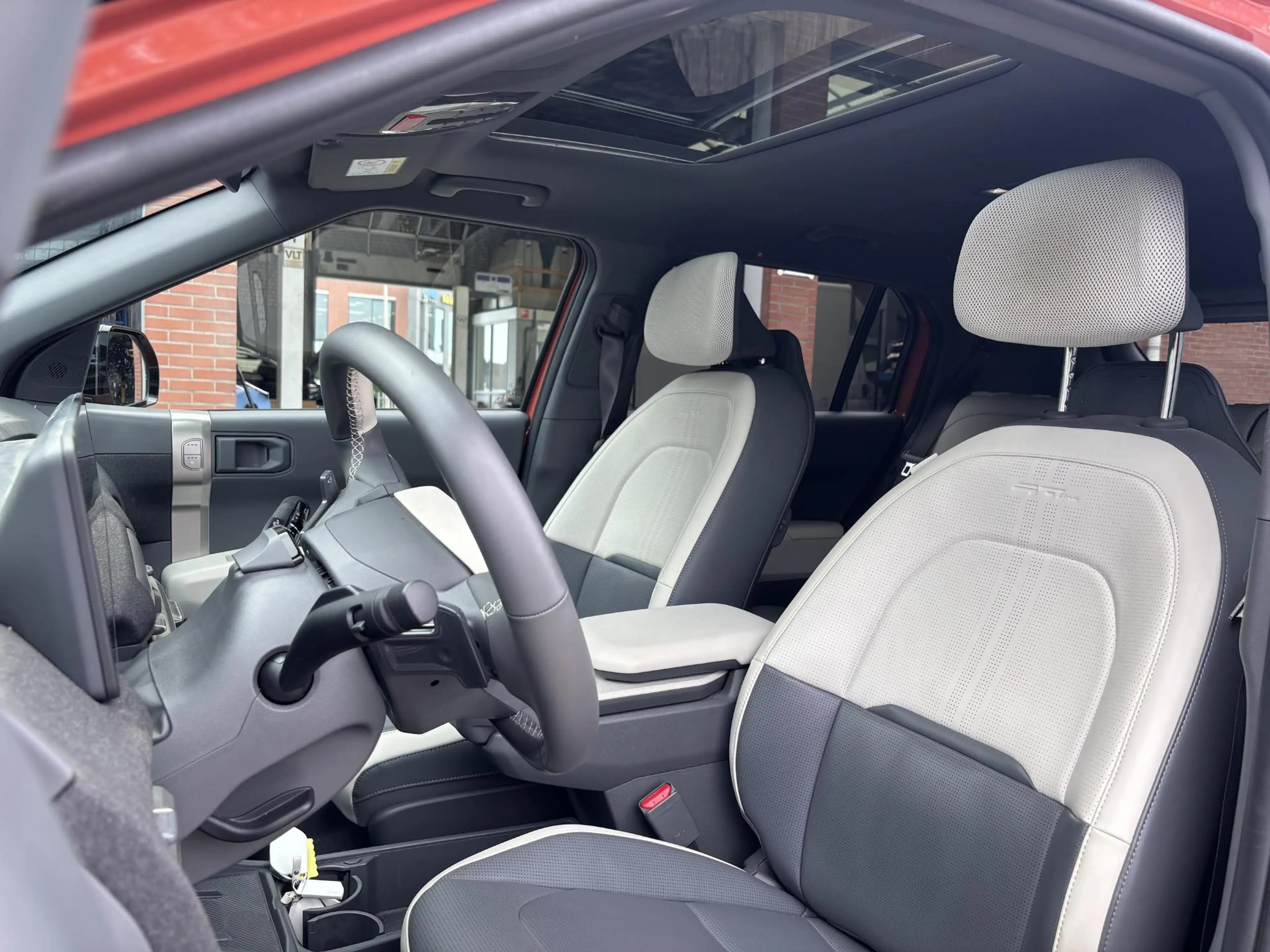 Kia EV3 GT-PlusLine 81.4 kWh | SCHUIF-/KANTELDAK | HARMAN — photo 3