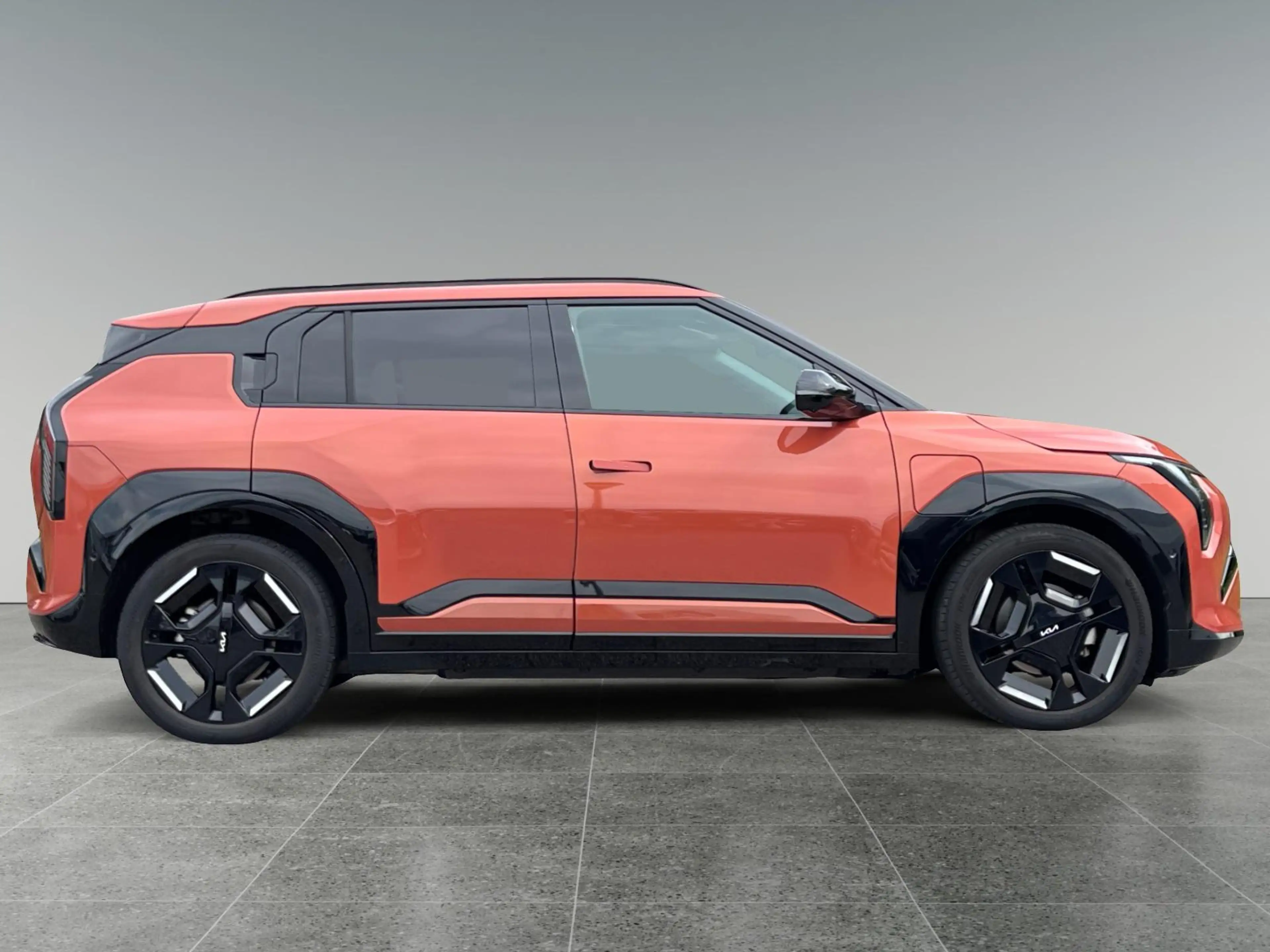 Kia EV3 GT-PlusLine 81.4 kWh | SCHUIF-/KANTELDAK | HARMAN — photo 7
