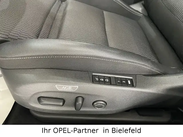 Opel Insignia view 13