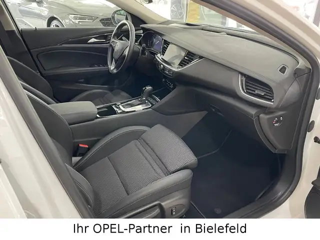 Opel Insignia view 14