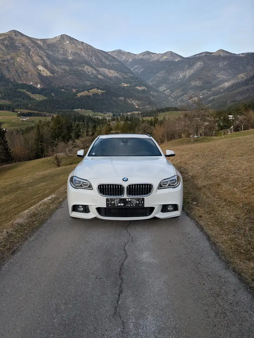 BMW 530 530d xDrive Touring M-Paket, Österreich Paket Weiß - 2
