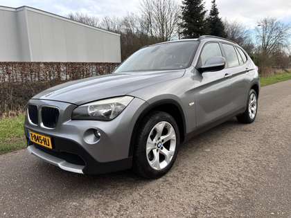 BMW X1 sDrive18i Executive / NAVI / AIRCO ECC / CRUISE /