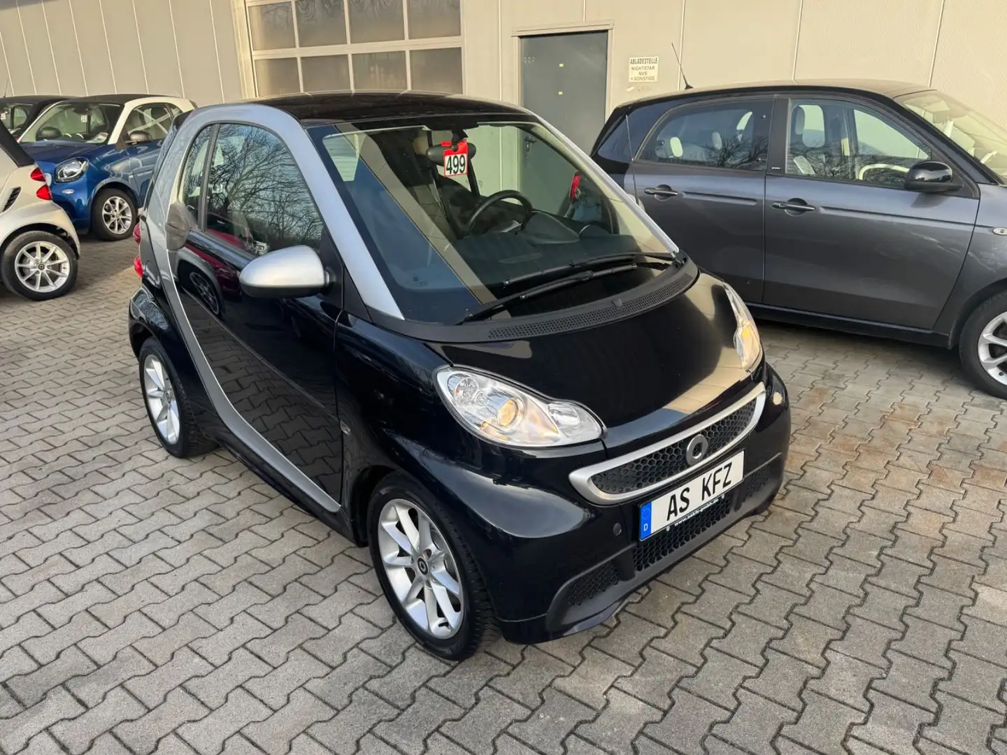 smart forTwo 451 PASSION MHD SERVO KLIMA Schwarz - 1