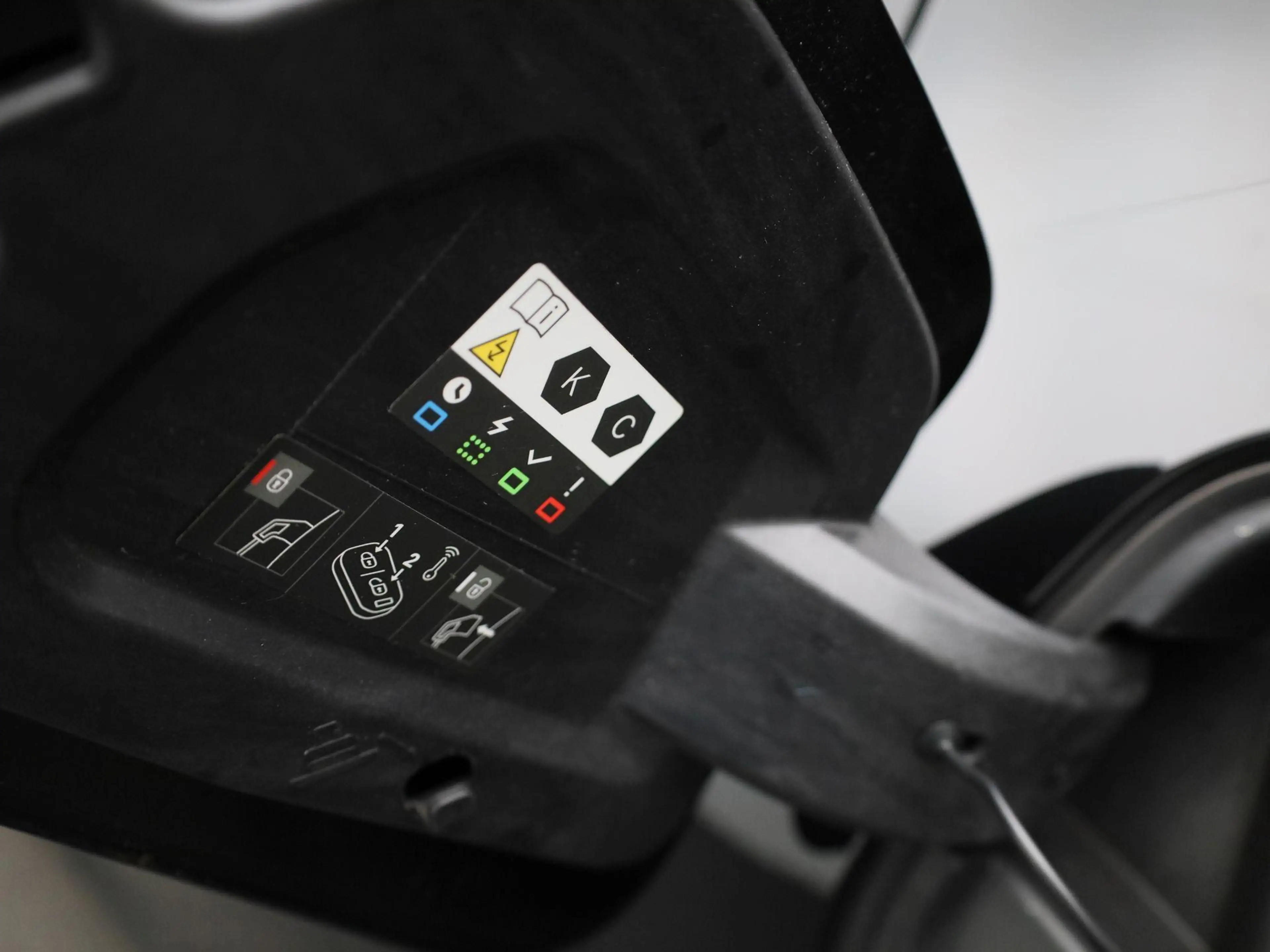 Opel Corsa-e Electric 50 kWh — photo 14