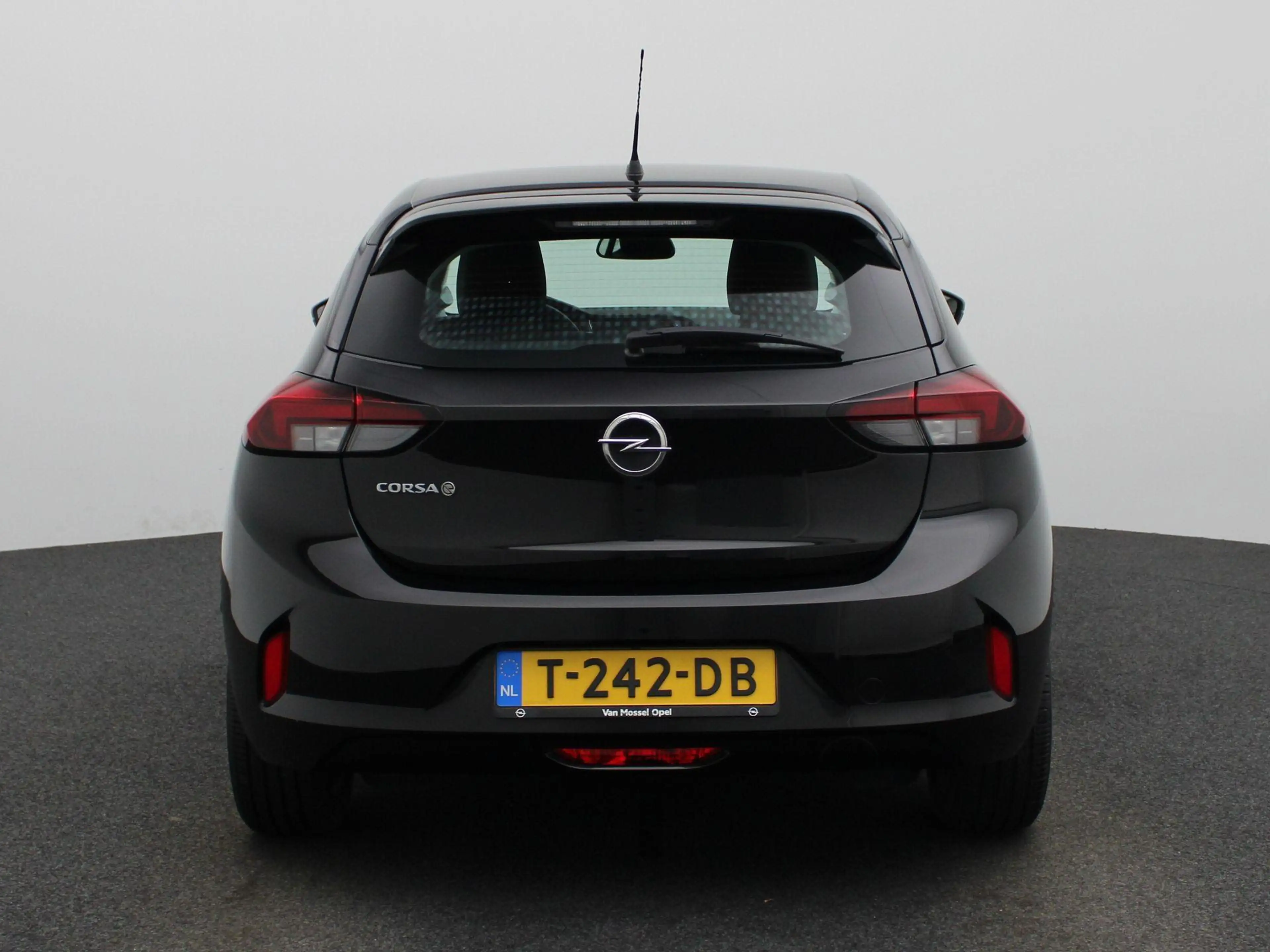 Opel Corsa-e Electric 50 kWh — photo 5