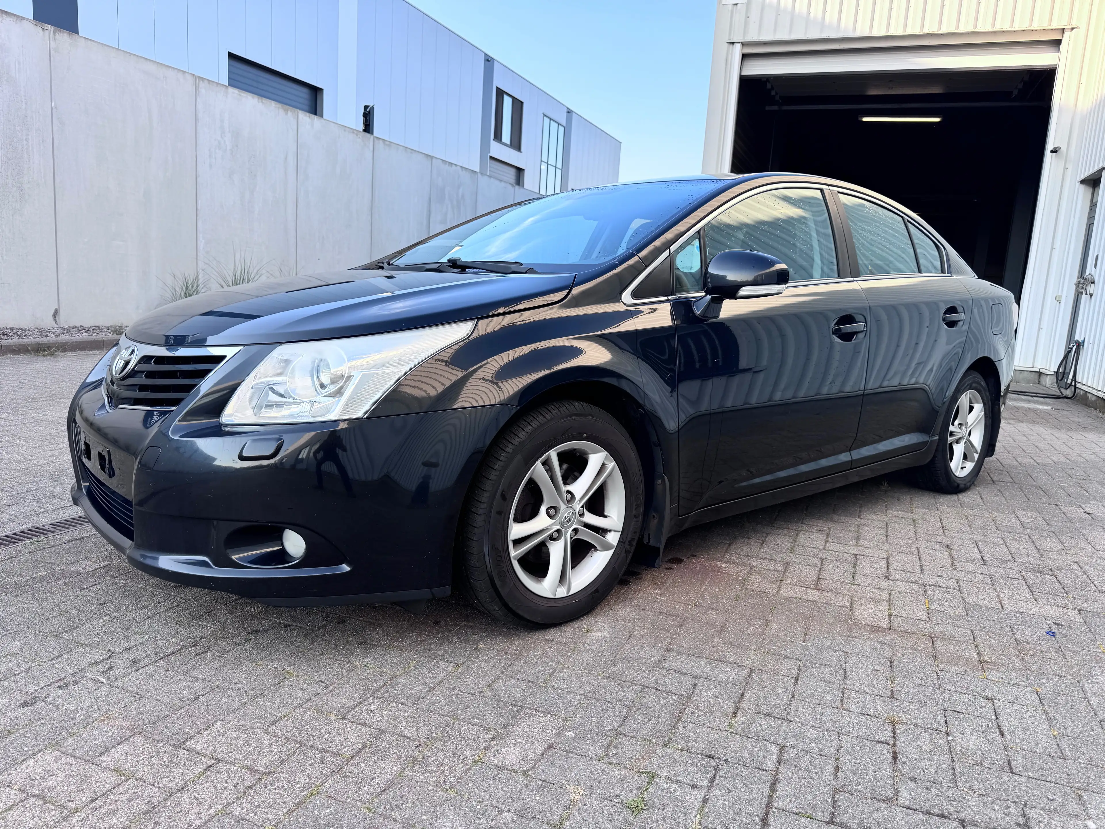Toyota Avensis Avensis 1.8i Sol — photo 4
