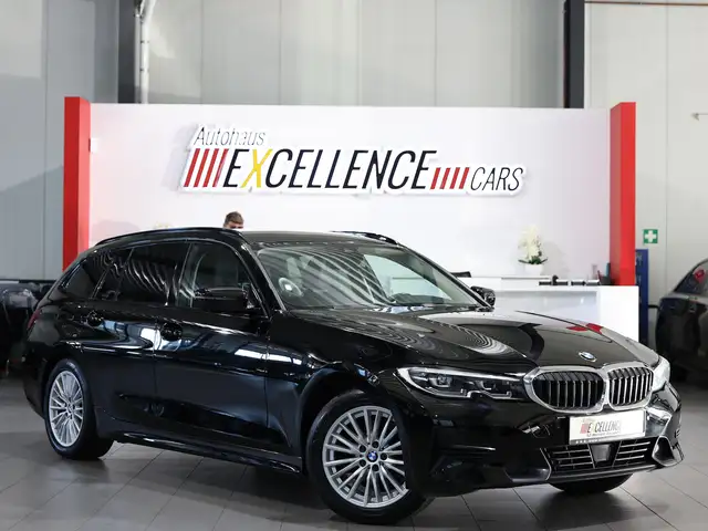 Bmw 318 318d Touring SPORT LINE / SPORT LEDER, LIVE PRO