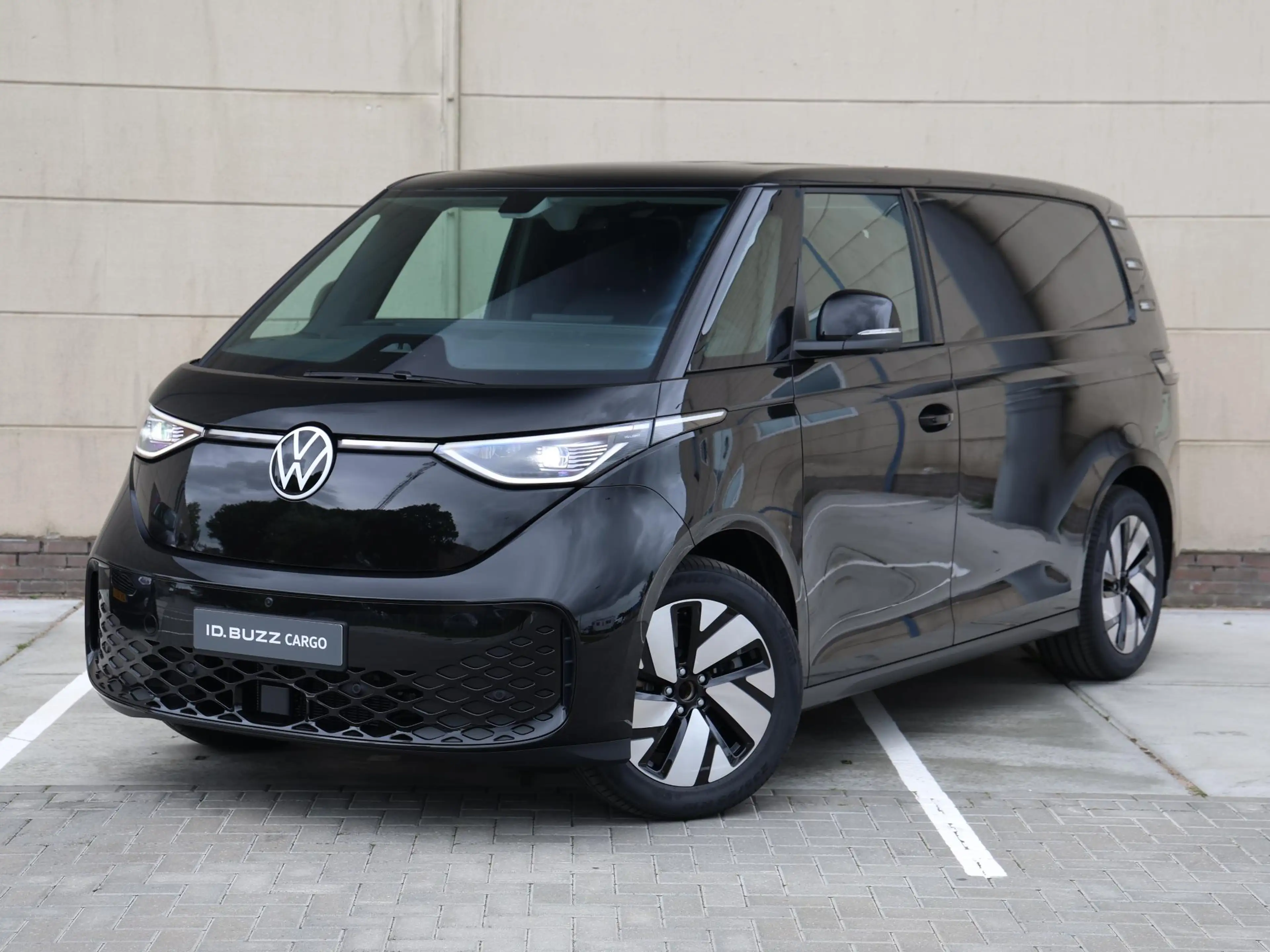 Volkswagen ID. Buzz Cargo Bulli Limited Edition 79 kWh 286PK | December rijd — photo 8