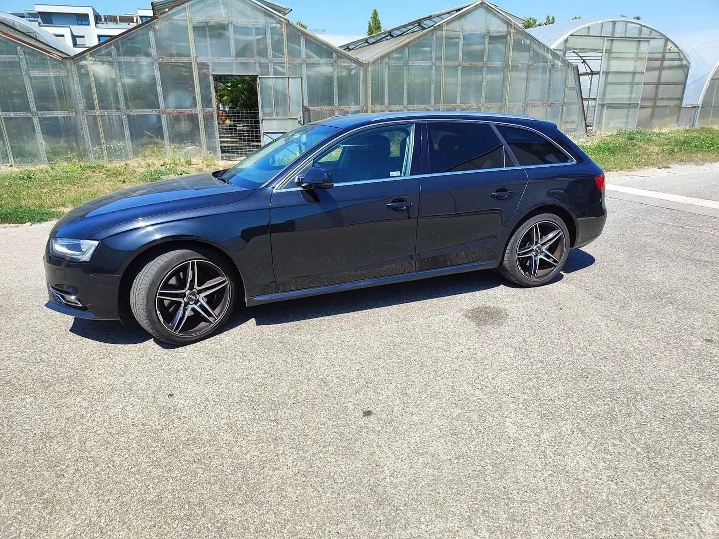 Audi A4 Avant 1.8 TFSI Style Schwarz - 2