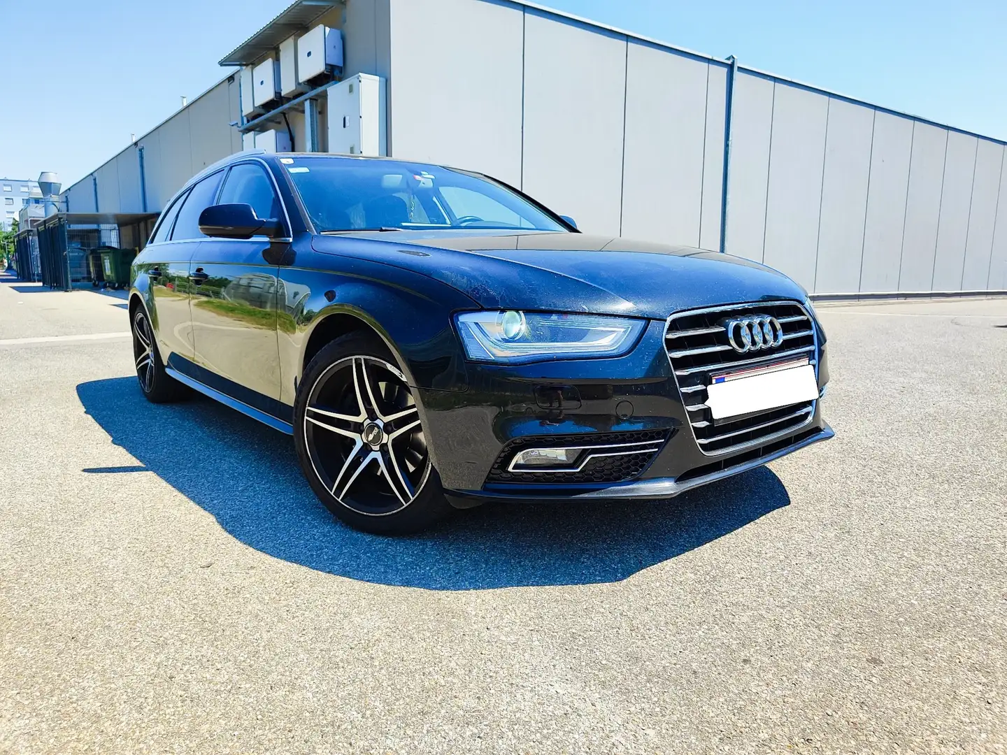 Audi A4 Avant 1.8 TFSI Style Schwarz - 1