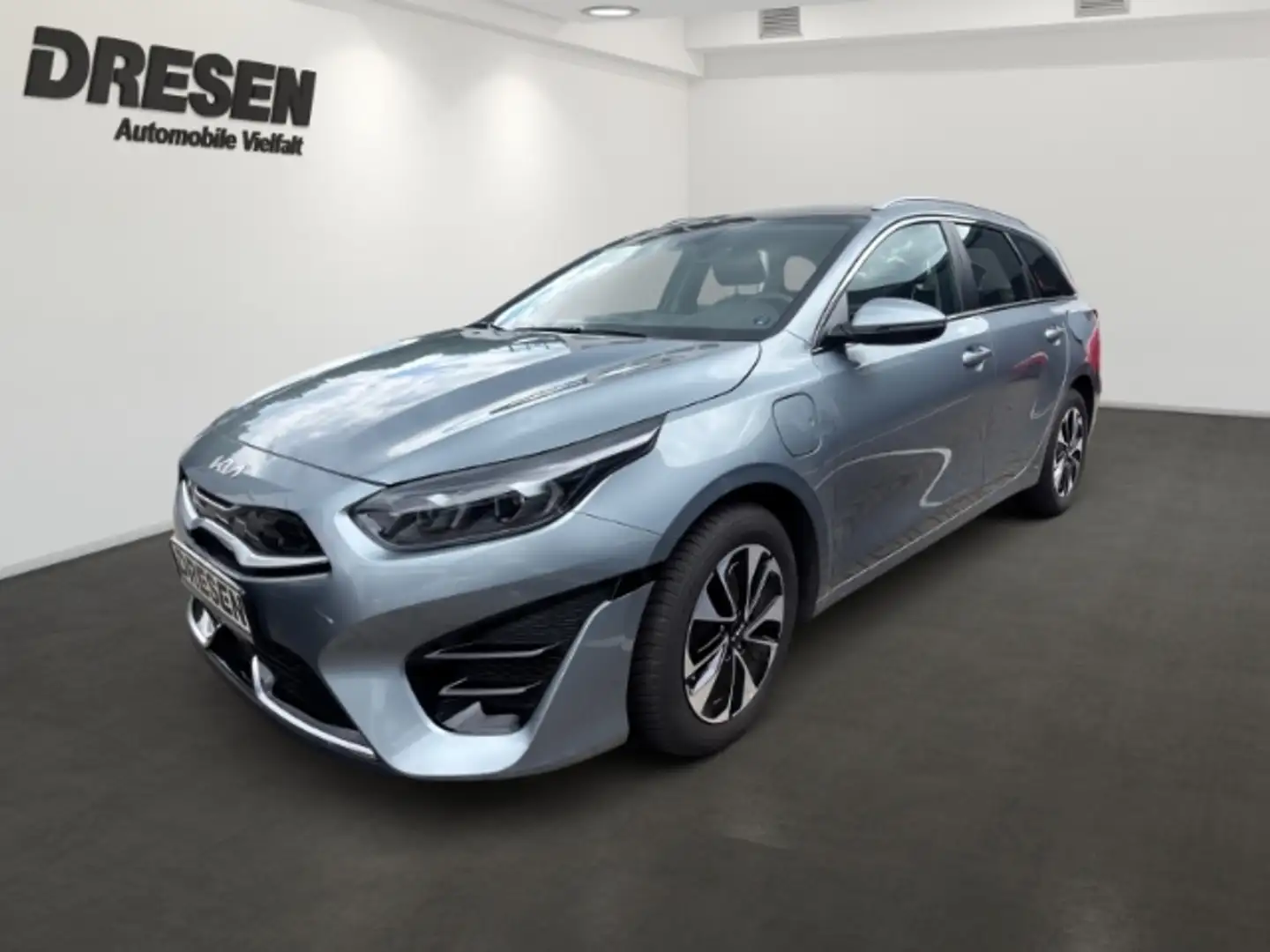 Kia Ceed SW / cee'd SW Spirit Plug-in Hybrid 1.6 KAMERA SITZHZG NAVI,CARP Argent - 1