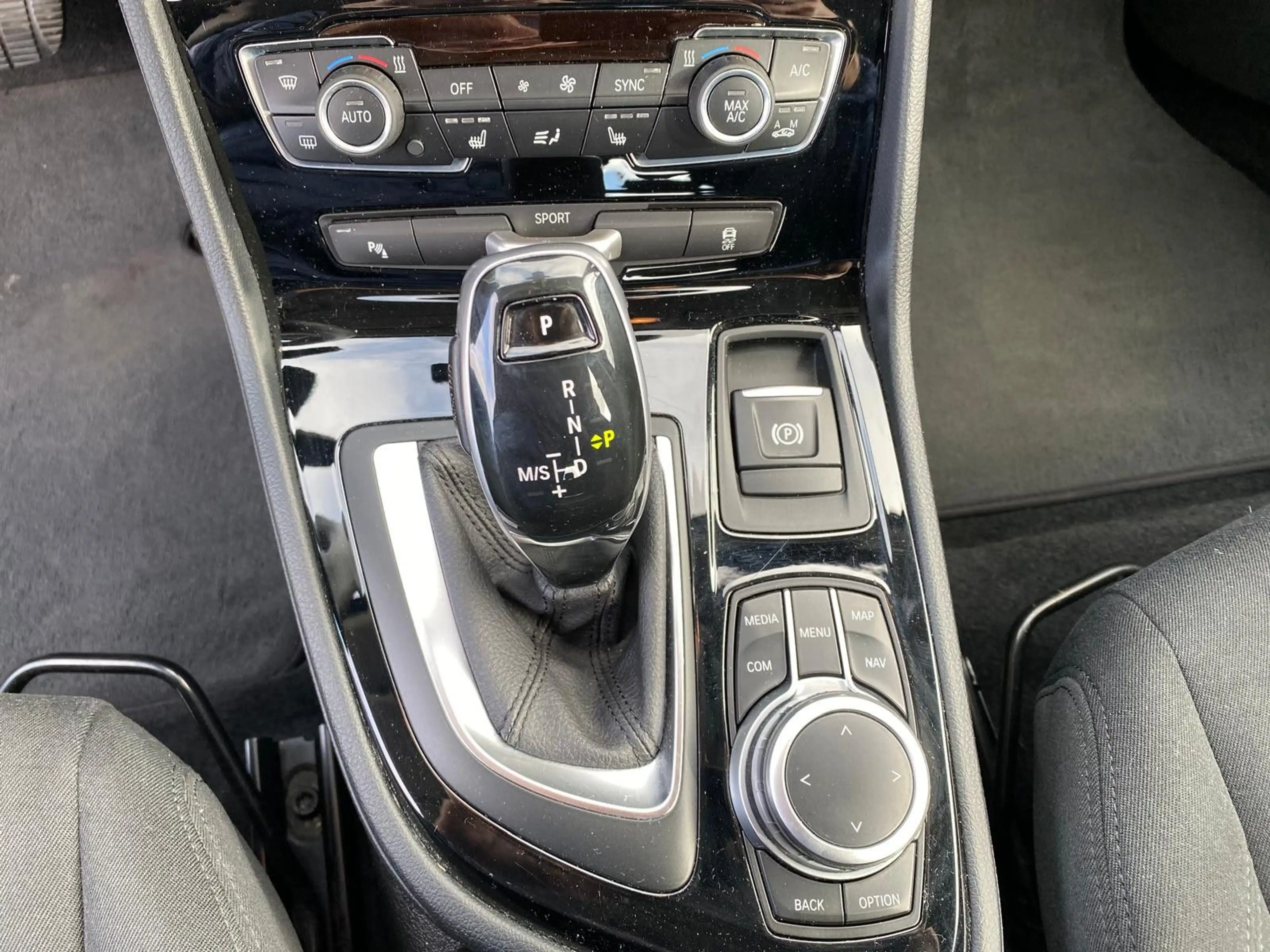 BMW 216 Navi/Tempomat/Business-Paket — photo 14