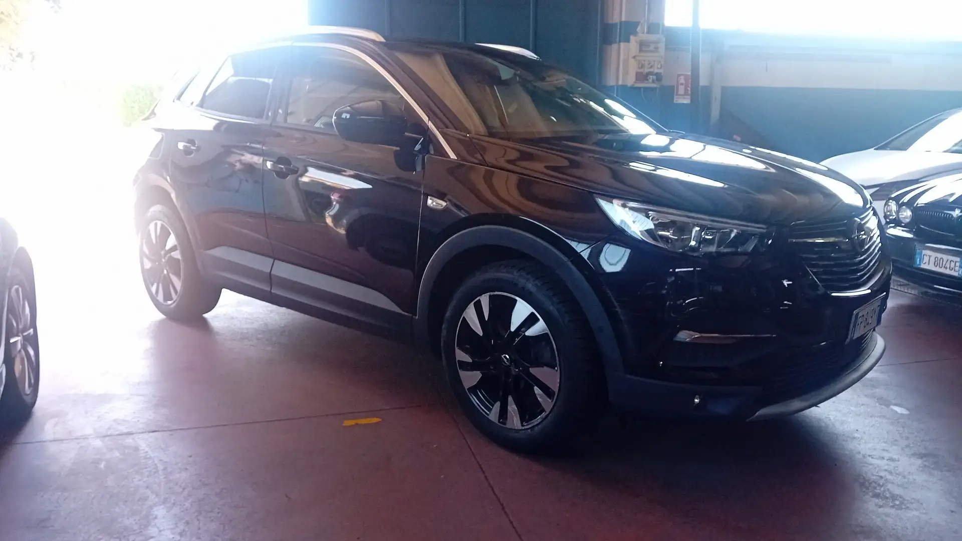 Opel Grandland X 1.2 Business s&s 130cv Noir - 1
