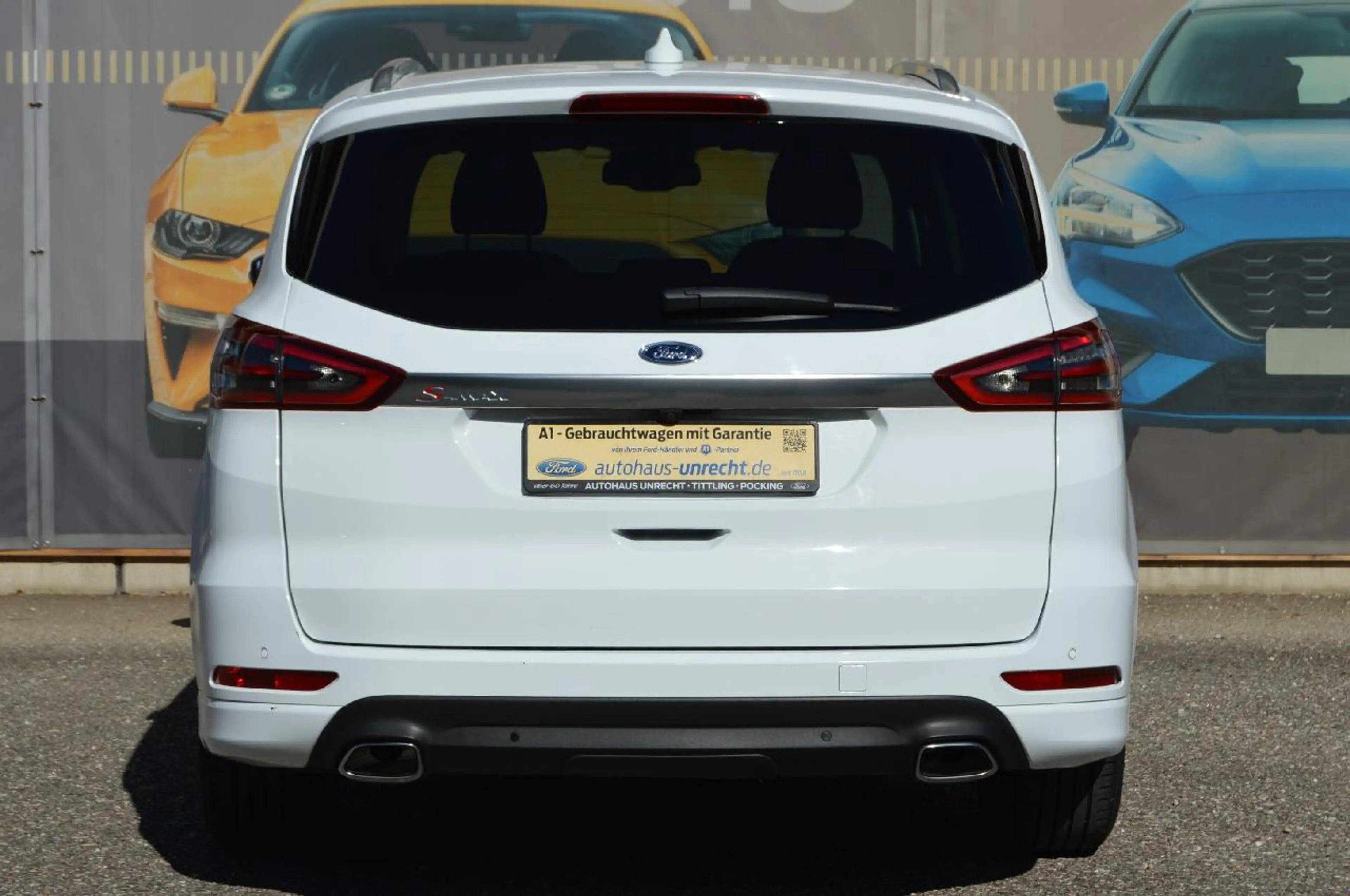 Ford S-Max Titanium — photo 5
