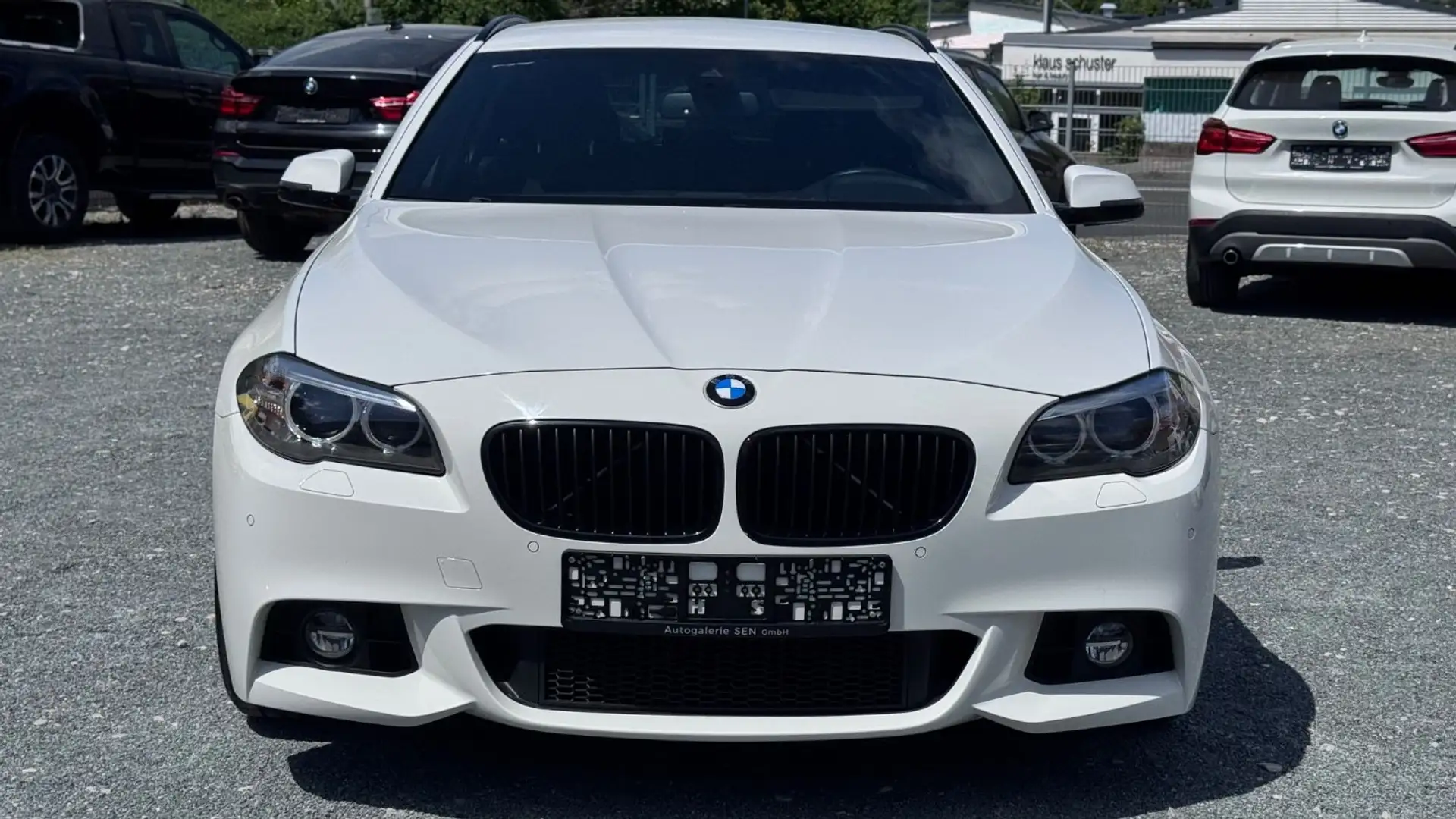 BMW 530 d Touring M Sport/ShadowLine/H&K/Ambiente Weiß - 2