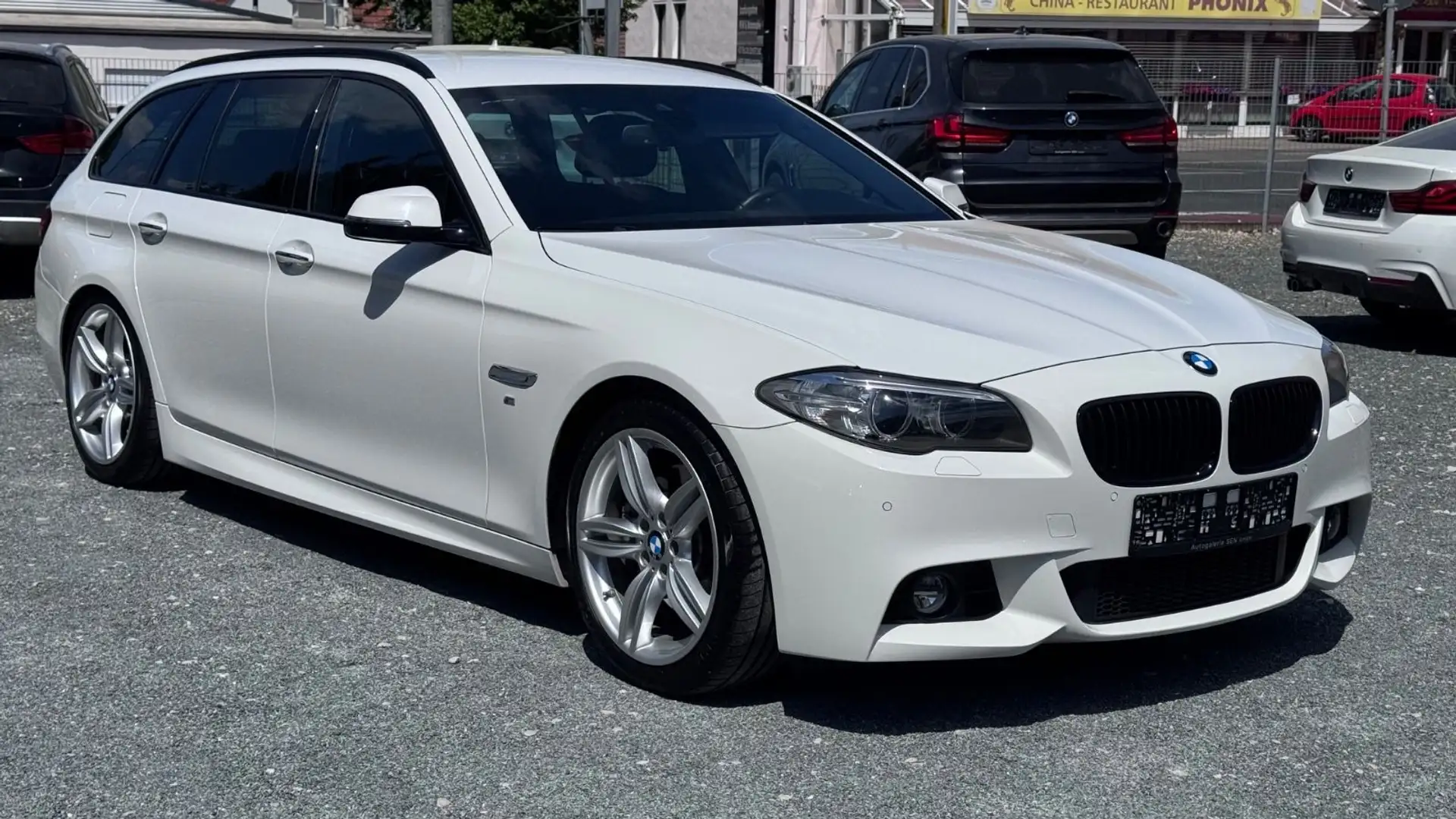 BMW 530 d Touring M Sport/ShadowLine/H&K/Ambiente Weiß - 1