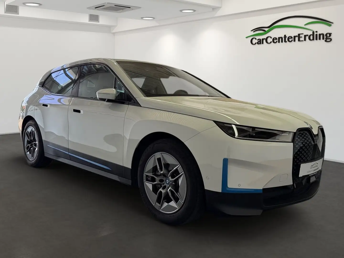 BMW iX 40xDrive*LED*ACC*360*H&K*Leder*Atelier oyster* Blanc - 2