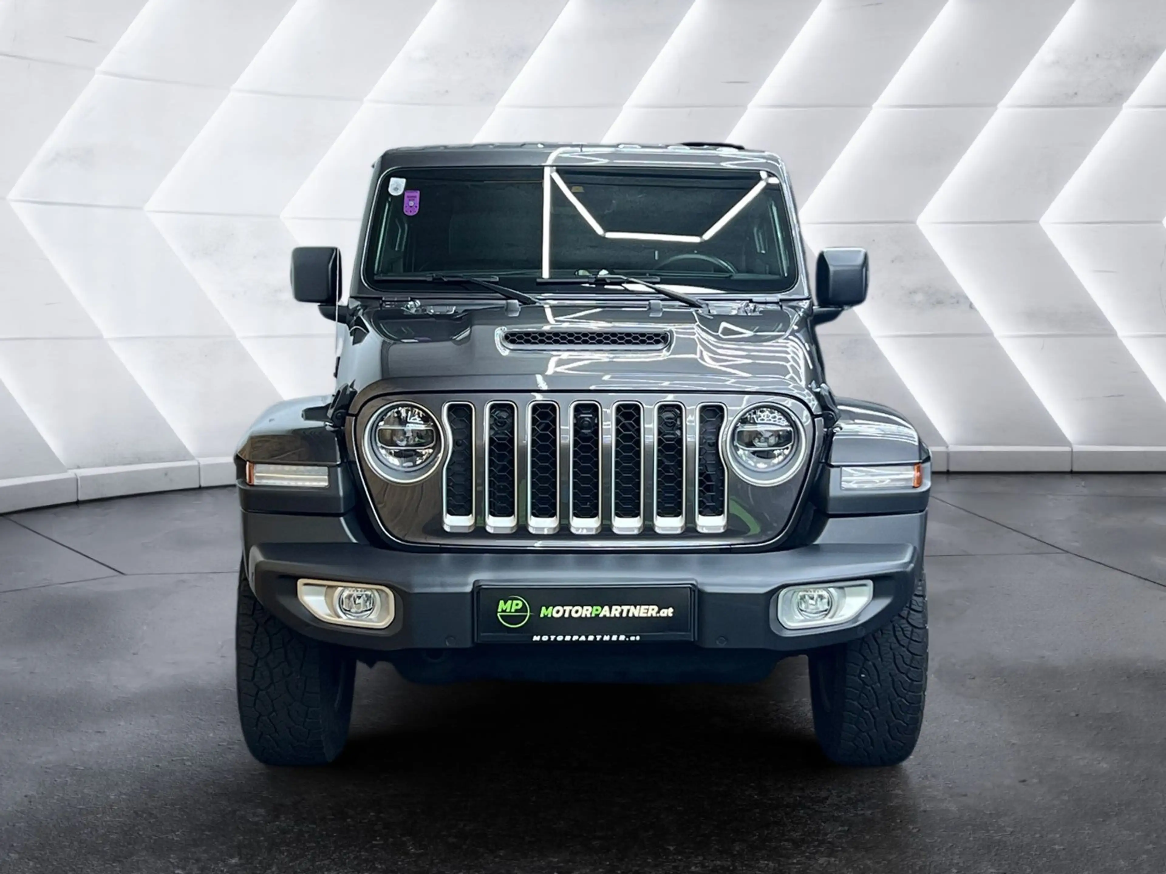 Jeep Gladiator Pick-Up 3,0 V6 **Overland** — photo 8