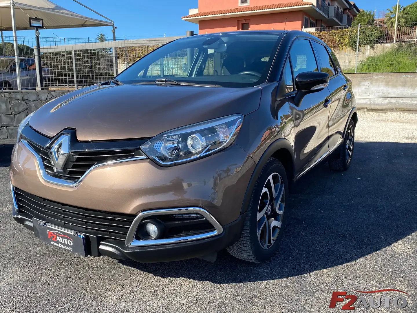 Renault Captur RENAULT CAPTUR 1.5 DCI ENERGY R-LINK S&S 90CV Marrone - 1
