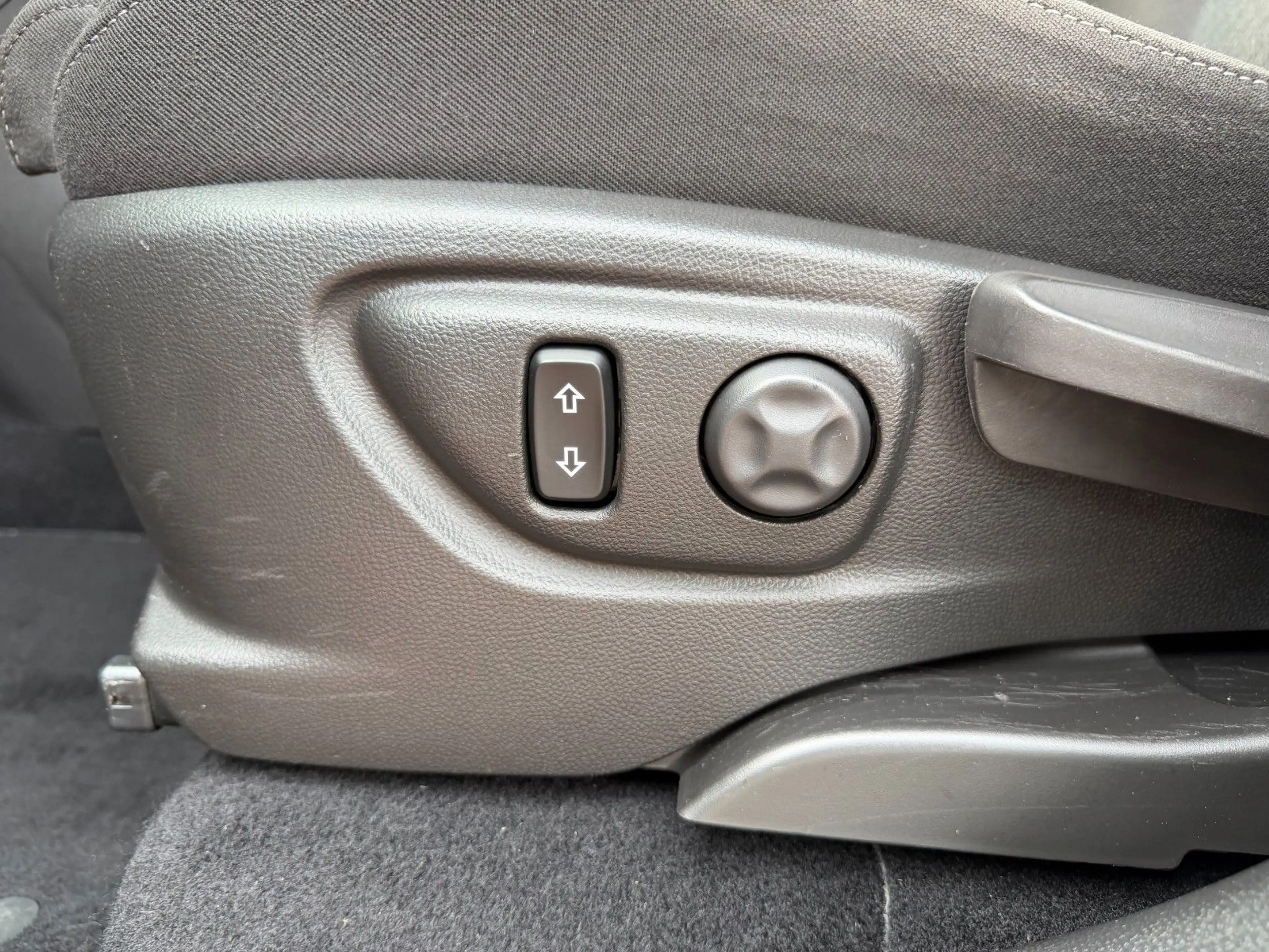 Opel Mokka X 1.4 Turbo Active NAVI LED KAMERA SHZ PDC — photo 14