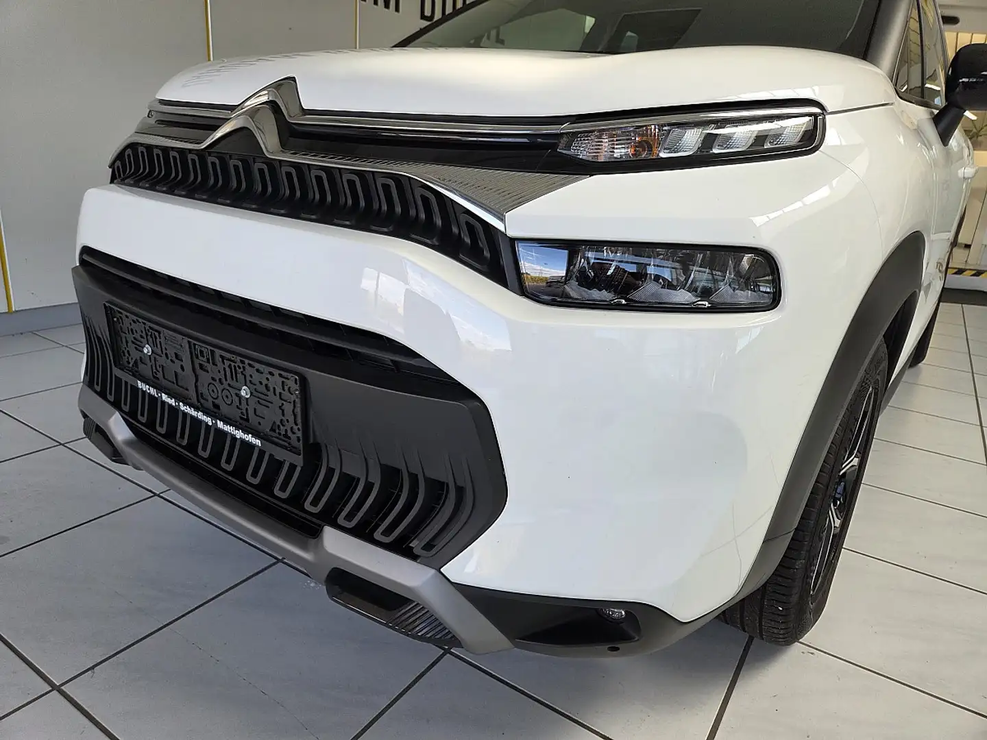 Citroen C3 Aircross PureTech130 S&S EAT6 Shine Blanc - 2