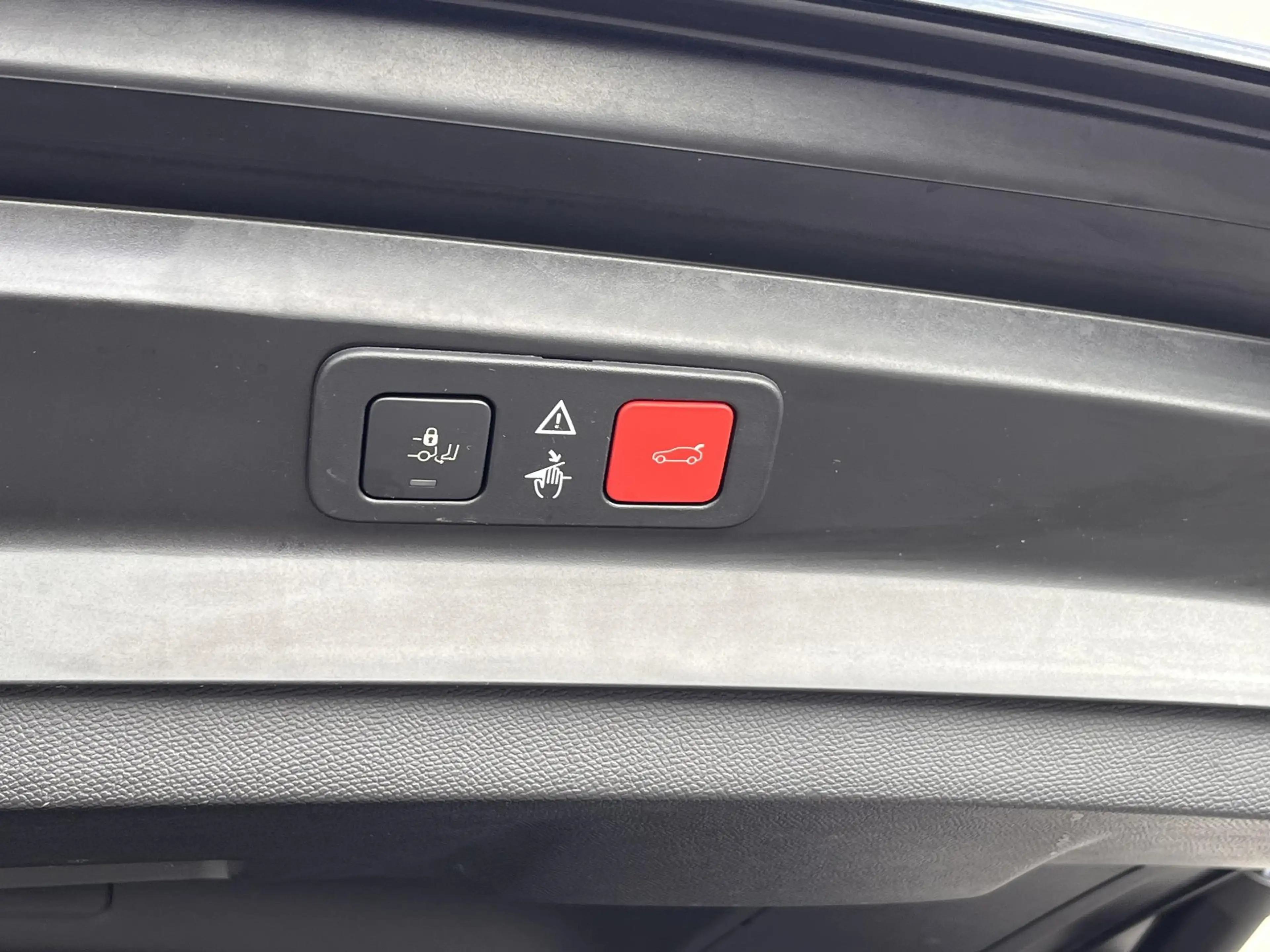 Peugeot 5008 1.2 Hybrid 136 GT Alcantara interieur | Schuif kan — photo 12
