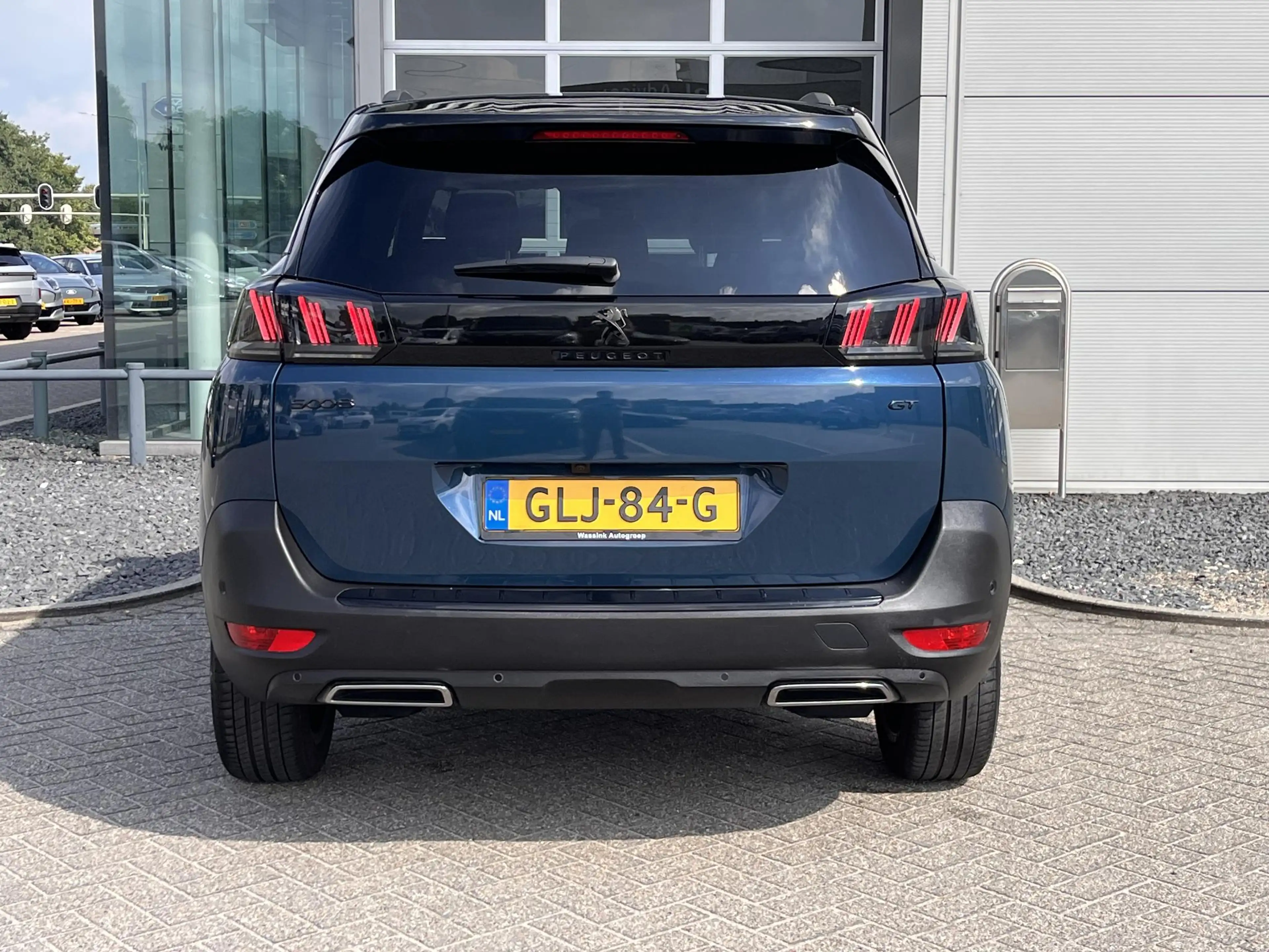 Peugeot 5008 1.2 Hybrid 136 GT Alcantara interieur | Schuif kan — photo 7