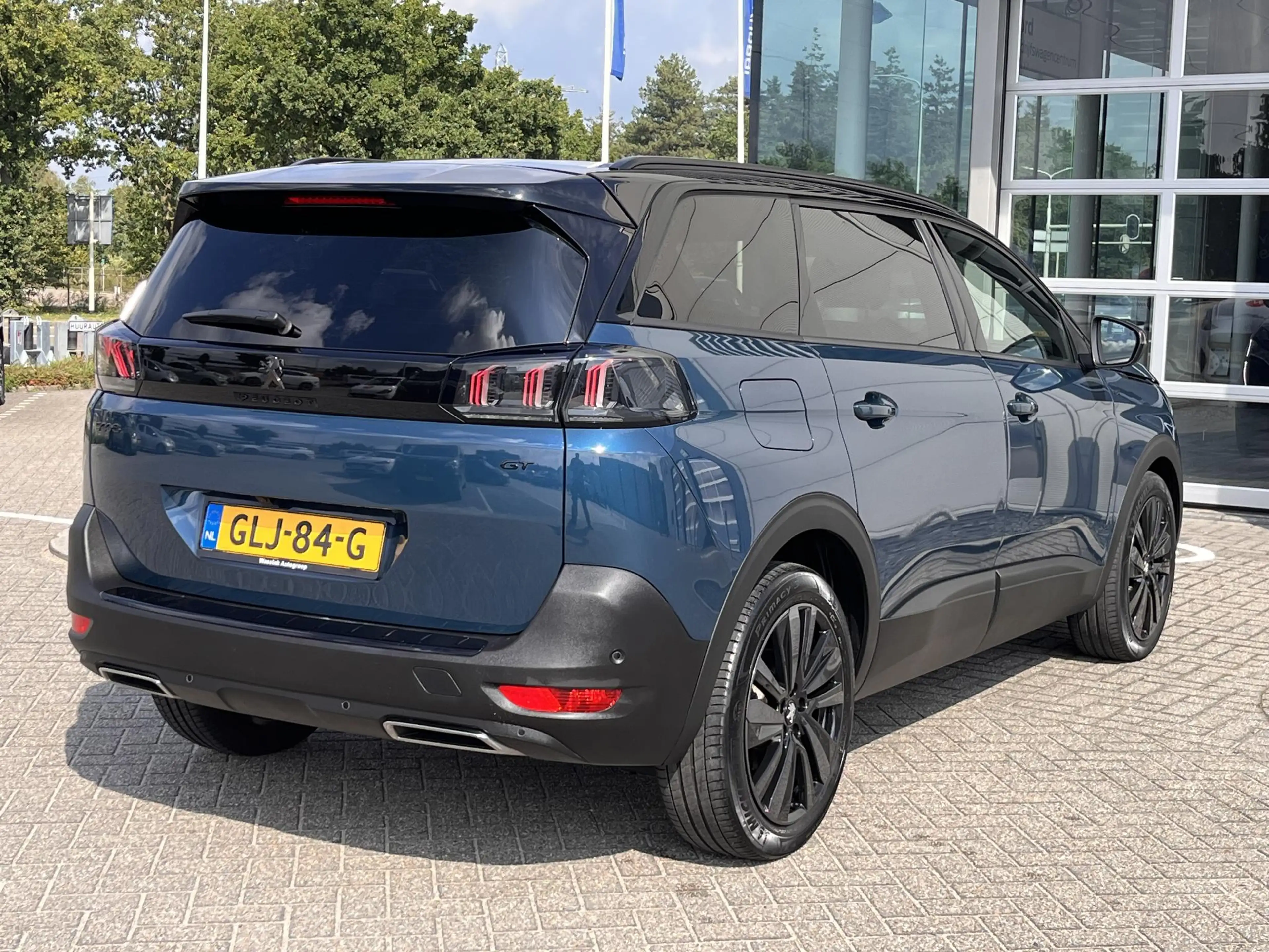 Peugeot 5008 1.2 Hybrid 136 GT Alcantara interieur | Schuif kan — photo 9