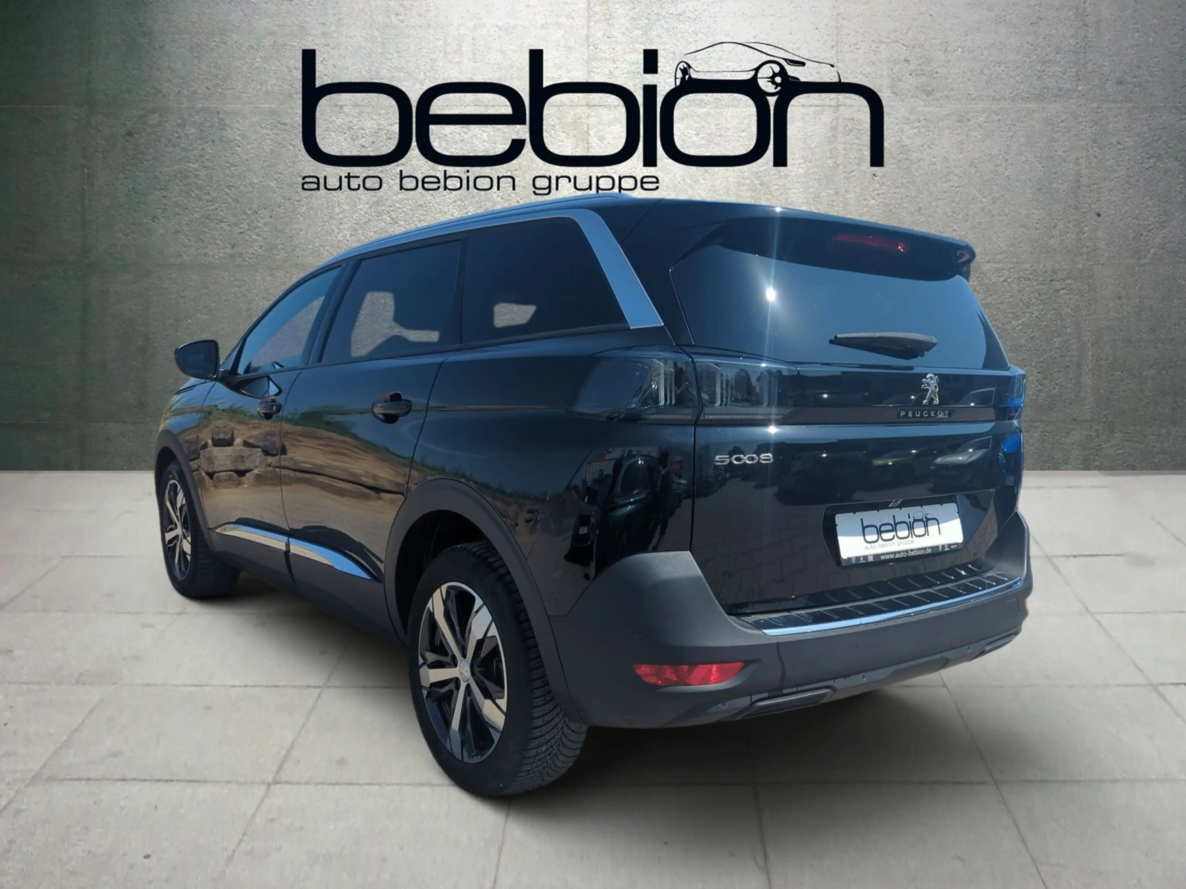 Peugeot 5008 1.5 BlueHDi 130 Allure Pack KeyLess LED PDC — photo 11
