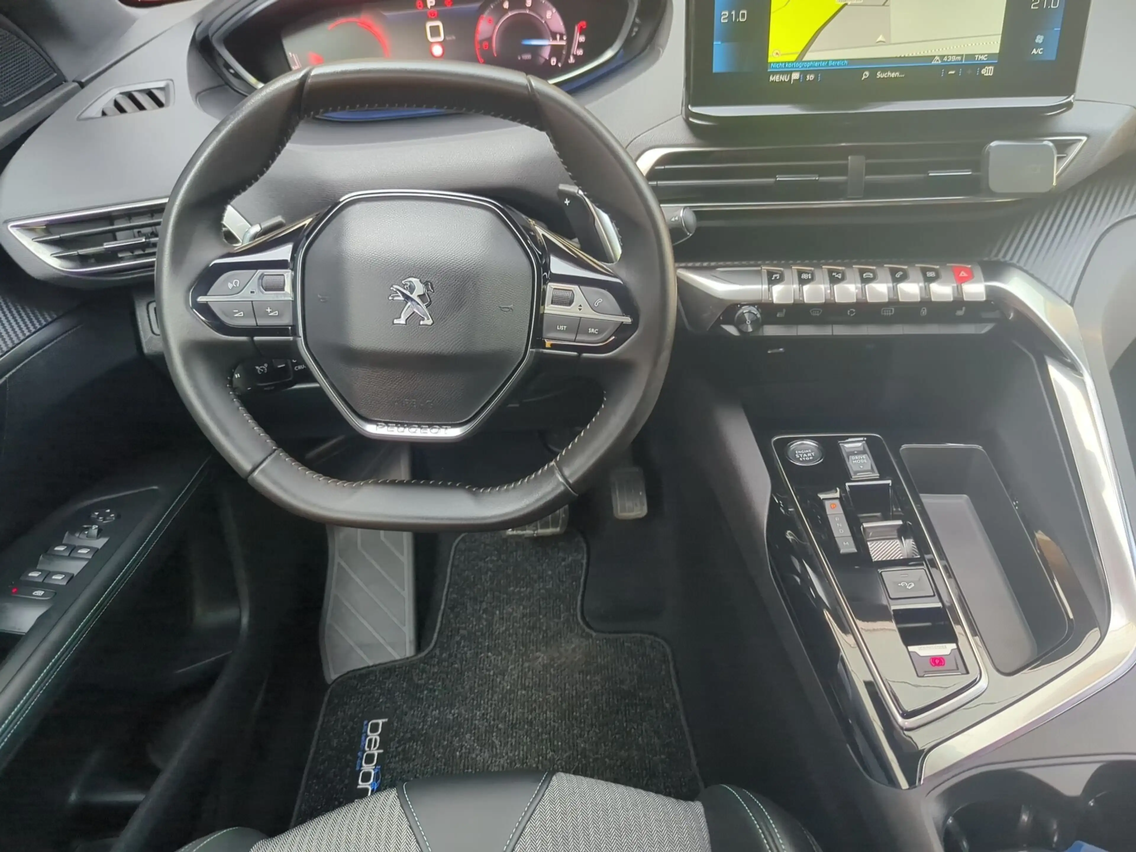 Peugeot 5008 1.5 BlueHDi 130 Allure Pack KeyLess LED PDC — photo 9