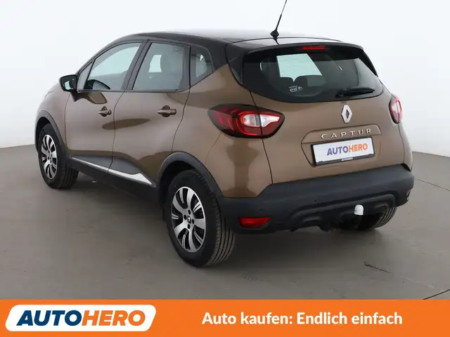 Renault Captur view 4