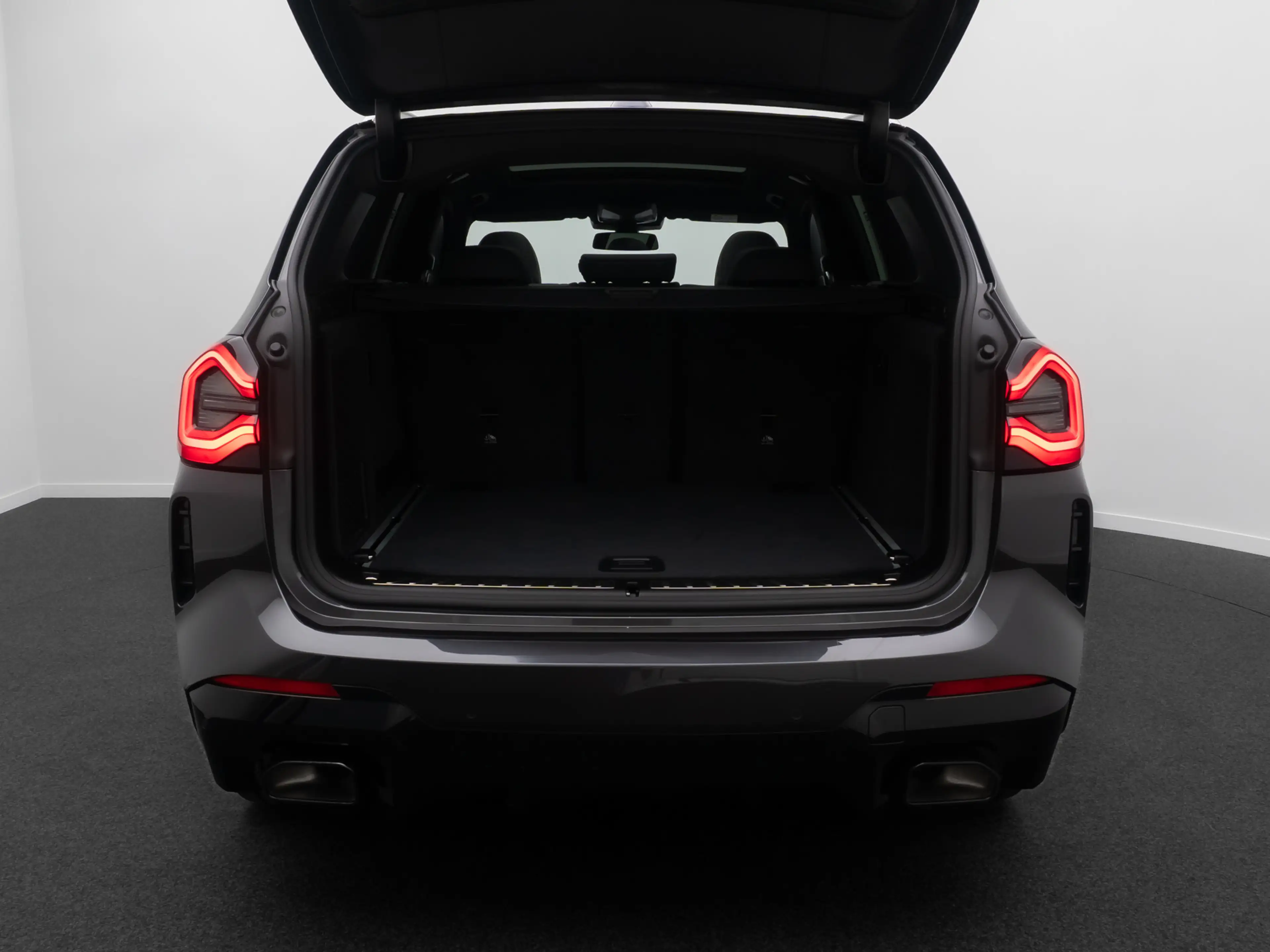 BMW X3 M Sport Laser Pano Kamera HUD DAB HiFi — photo 13