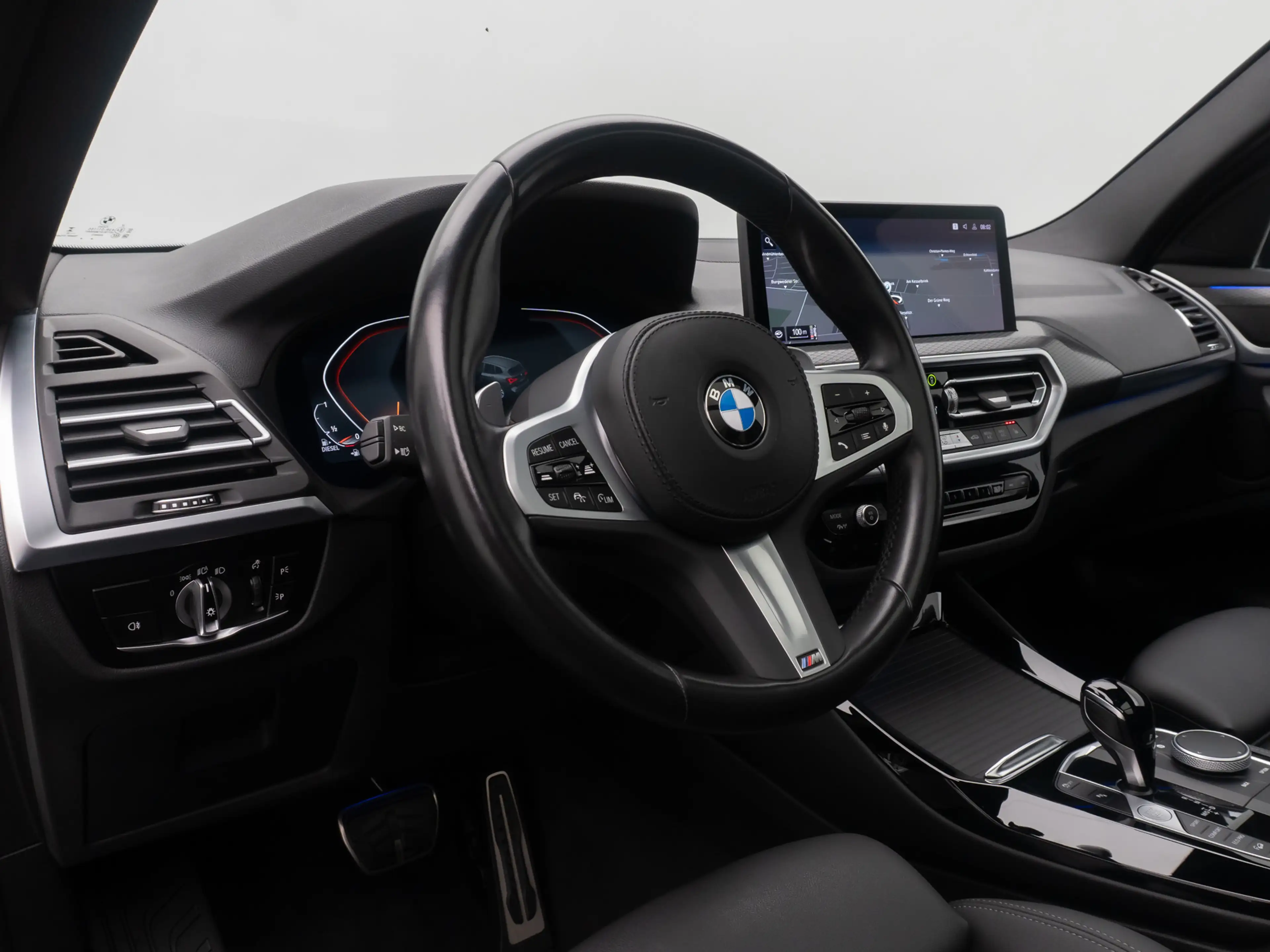 BMW X3 M Sport Laser Pano Kamera HUD DAB HiFi — photo 20