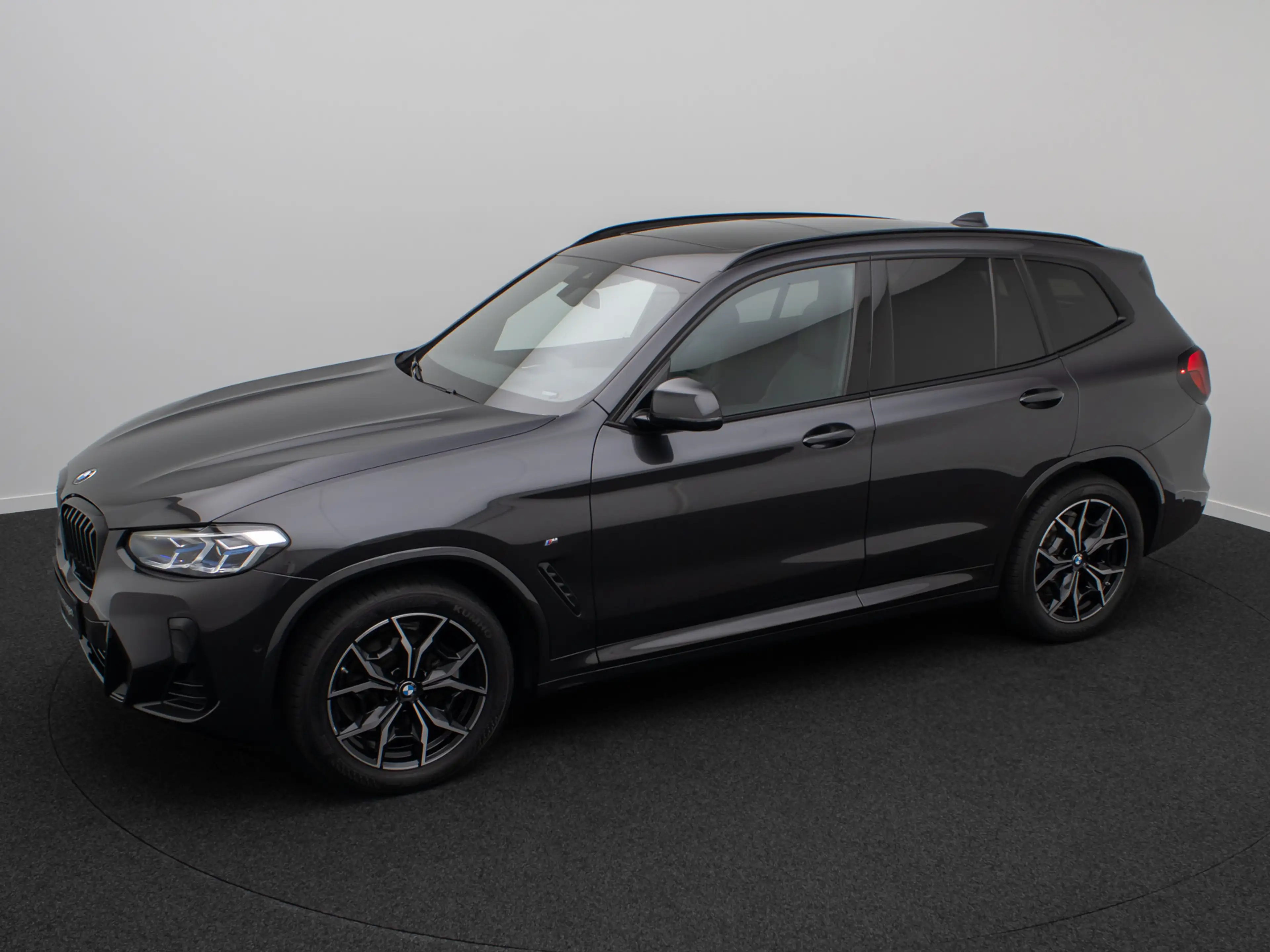 BMW X3 M Sport Laser Pano Kamera HUD DAB HiFi — photo 12
