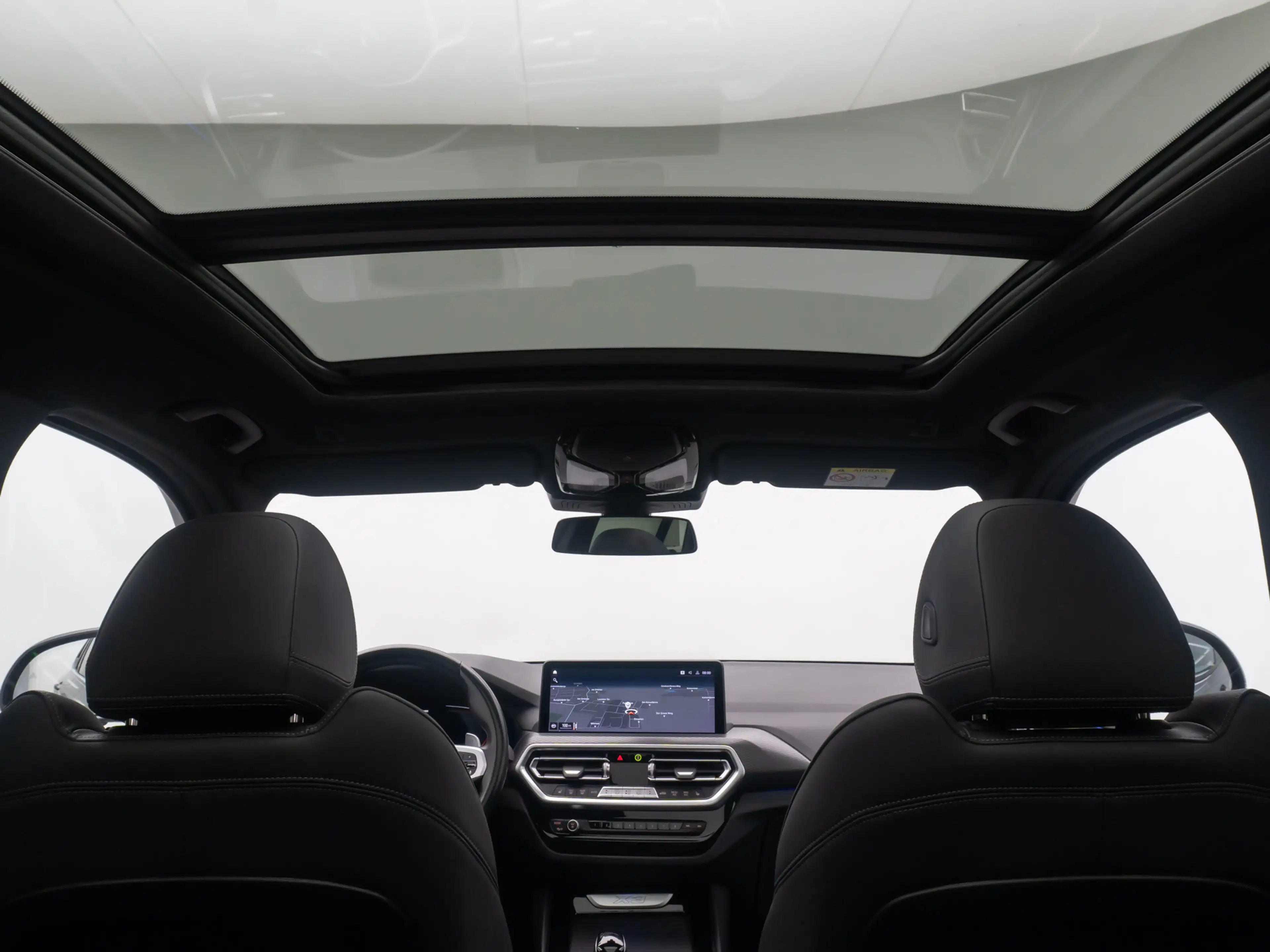 BMW X3 M Sport Laser Pano Kamera HUD DAB HiFi — photo 30