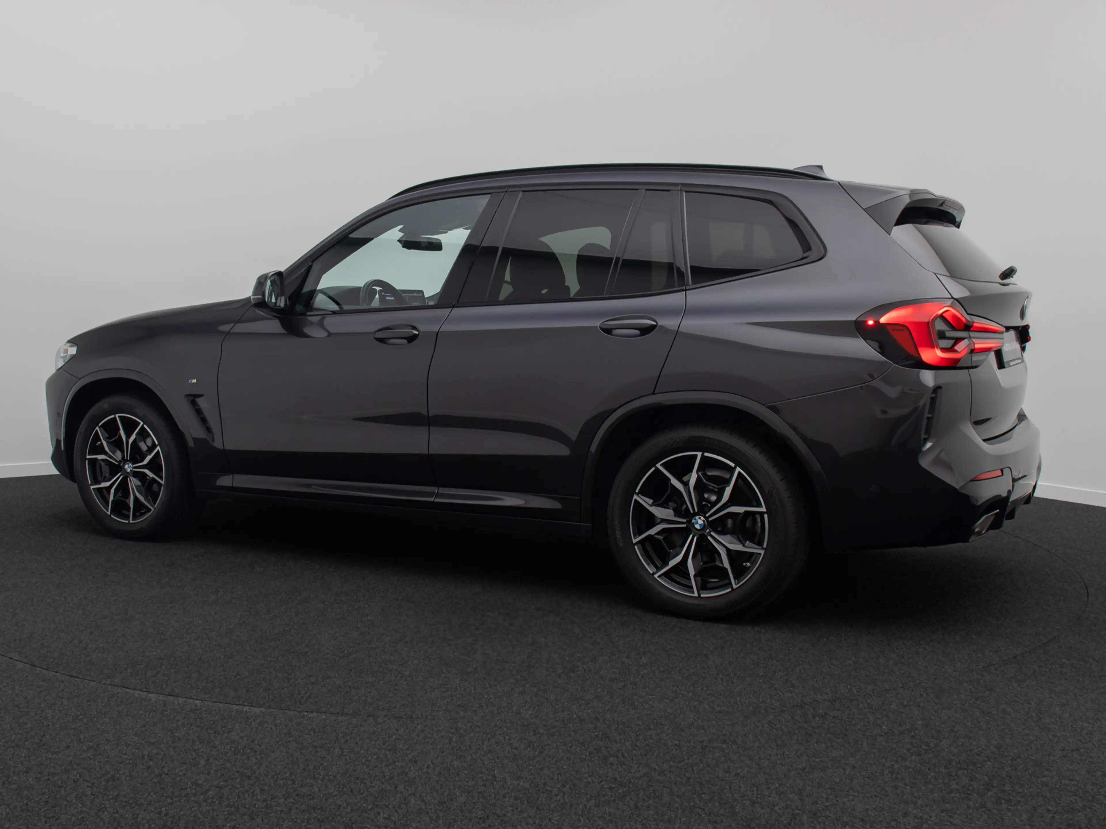 BMW X3 M Sport Laser Pano Kamera HUD DAB HiFi — photo 10