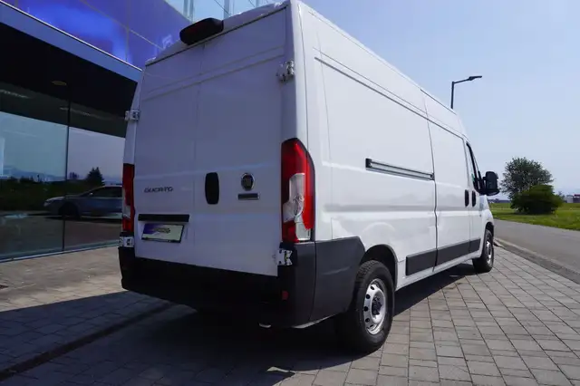 Fiat Ducato view 5