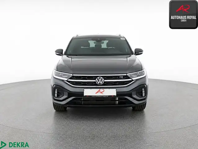 Volkswagen T-Roc view 8