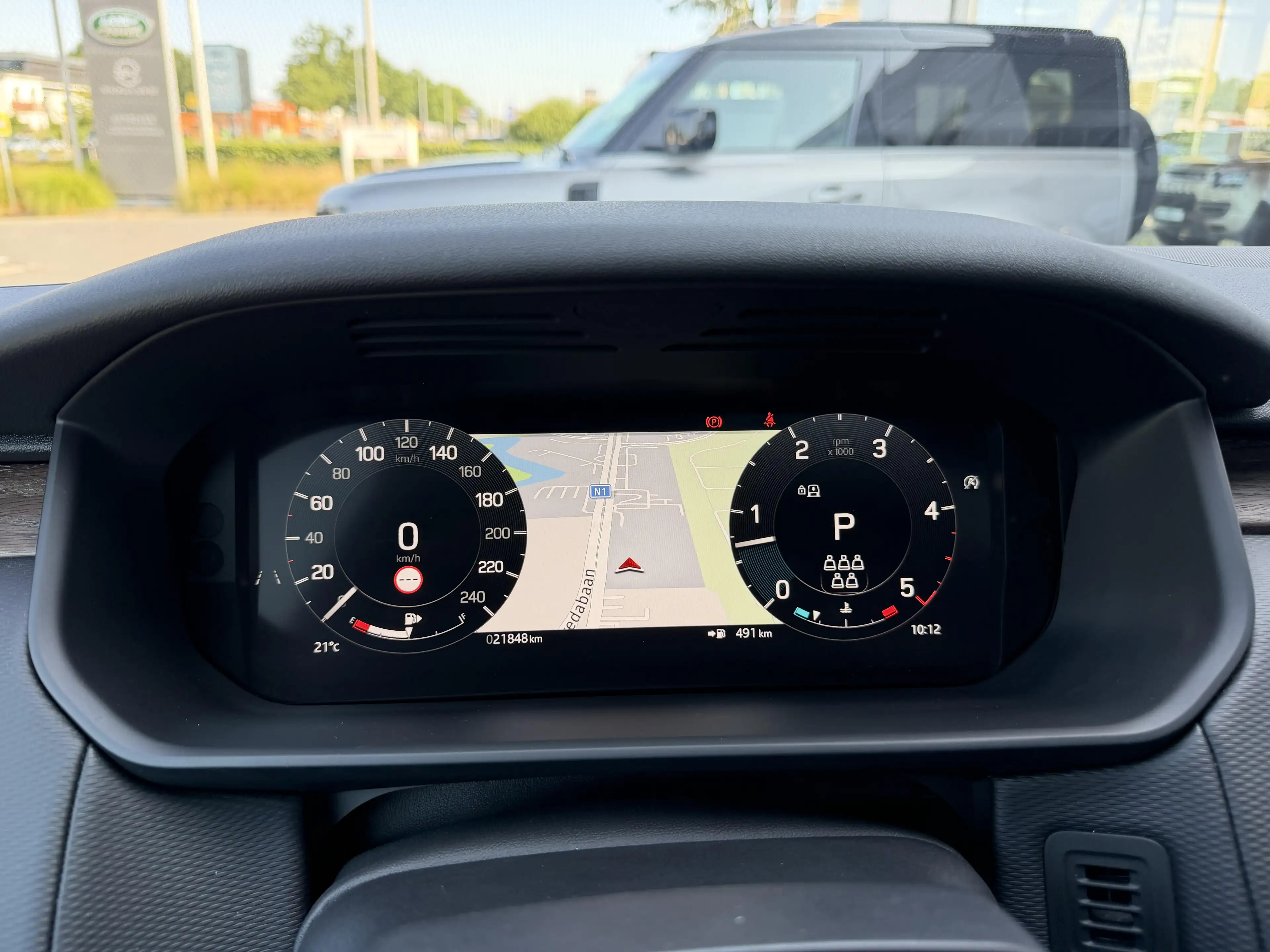 Land Rover Discovery D350 Dynamic SE // 7 Zit — photo 12