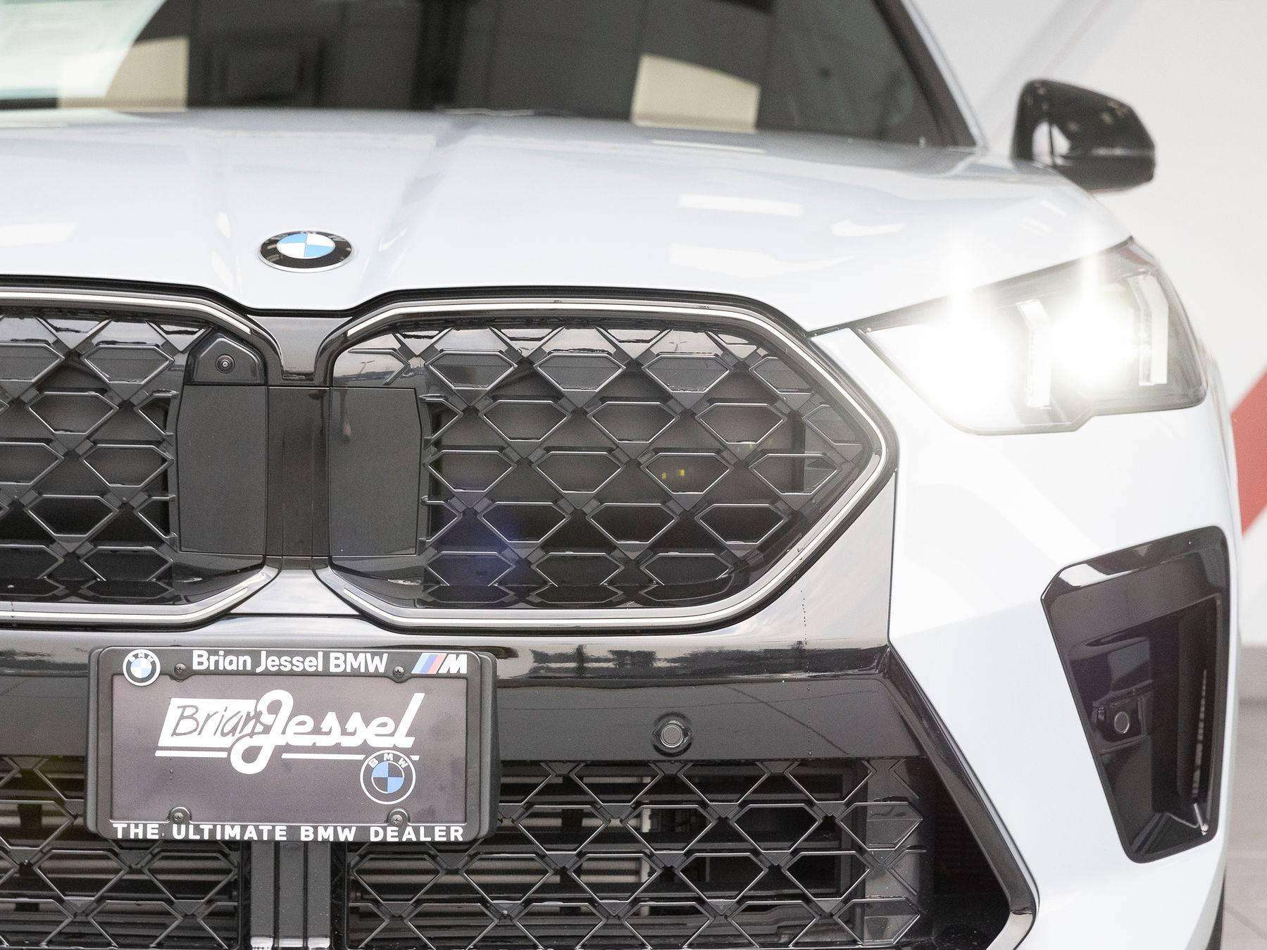 2025 BMW X2