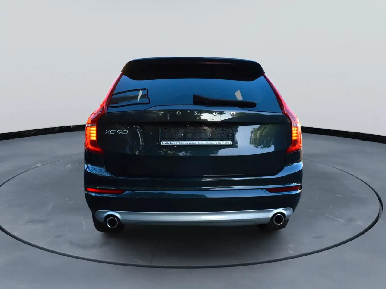 VOLVO XC90 MOMENTUM - AWD 235ch - CAMÉRA DE RECUL - VOLANT CUIR - ATTELAGE FIXE