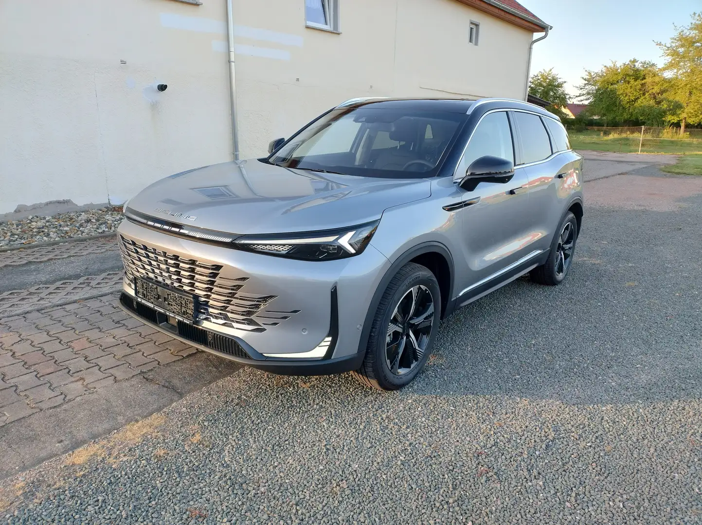 BAIC X 75 LED, Sitzheiz+Lüft+Massage, Pano, Voll Gris - 2