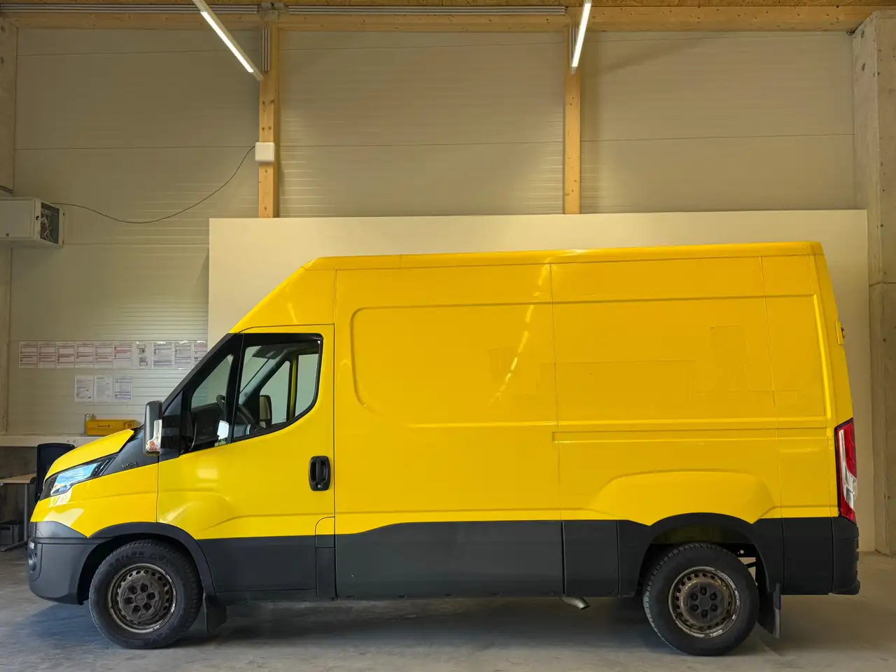 Iveco Daily Radstand 3520 Top – Bild 8