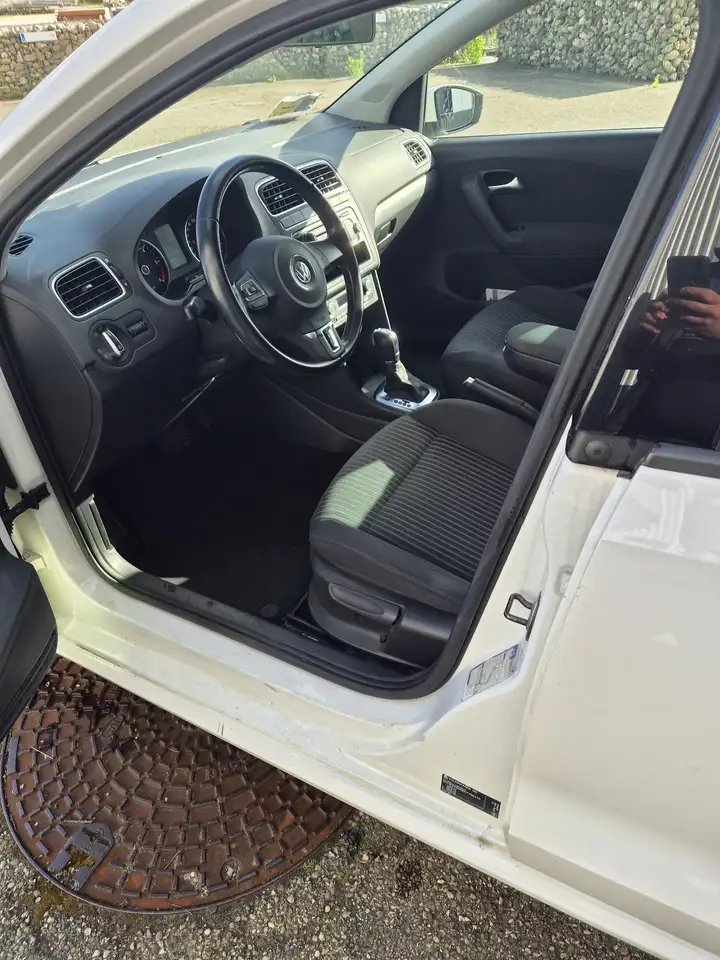 Volkswagen Polo Citadine 5 portes — photo 5