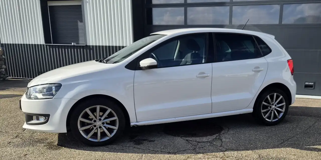 Volkswagen Polo Citadine 5 portes — photo 2