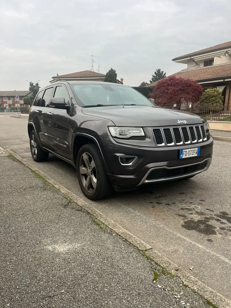 Jeep Grand Cherokee Grand Cherokee V6 Overland 250cv auto Grijs - 2