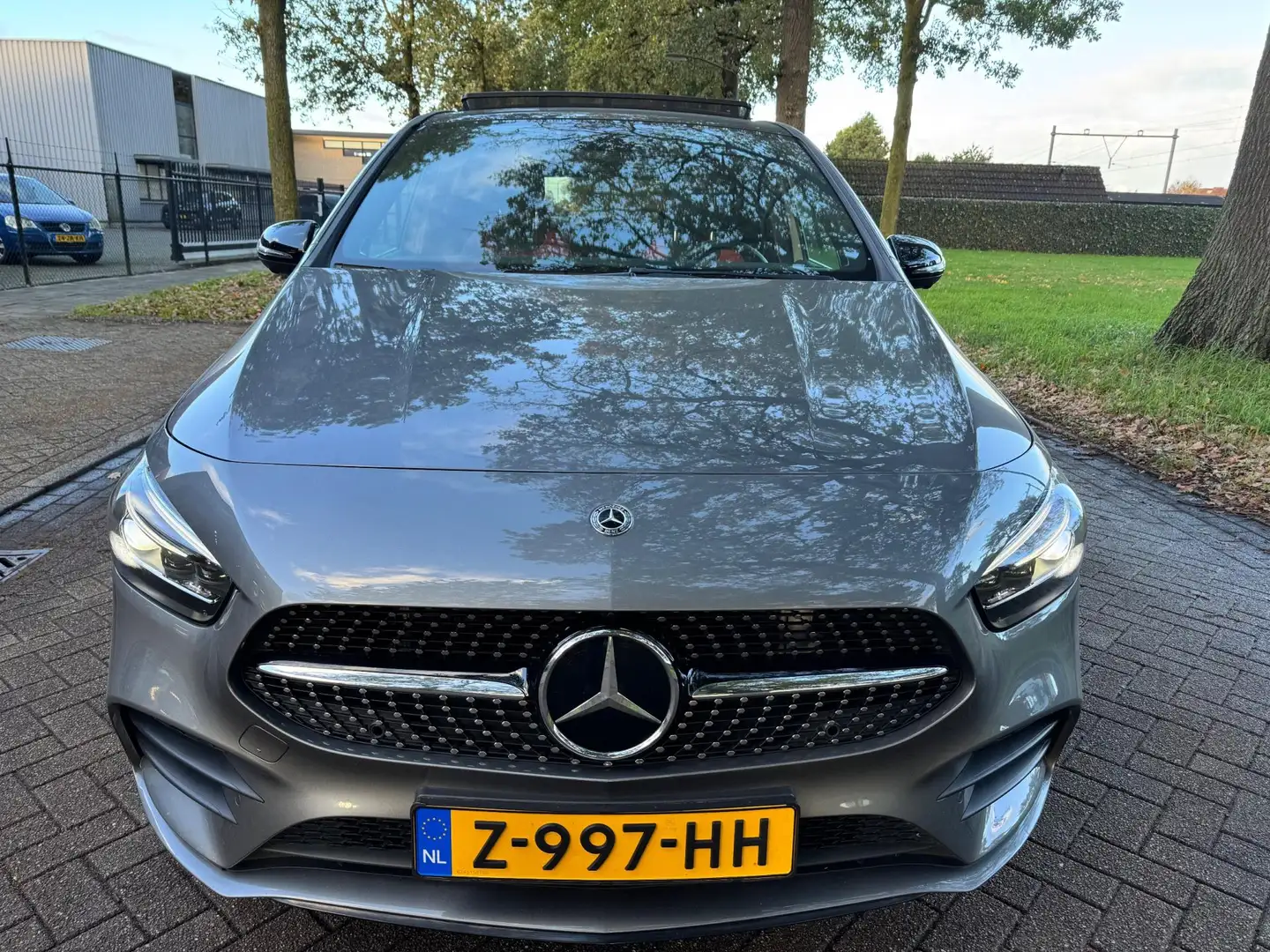 Mercedes-Benz B 250 4MATIC AMG|Full options|Pano|2019 Szürke - 2