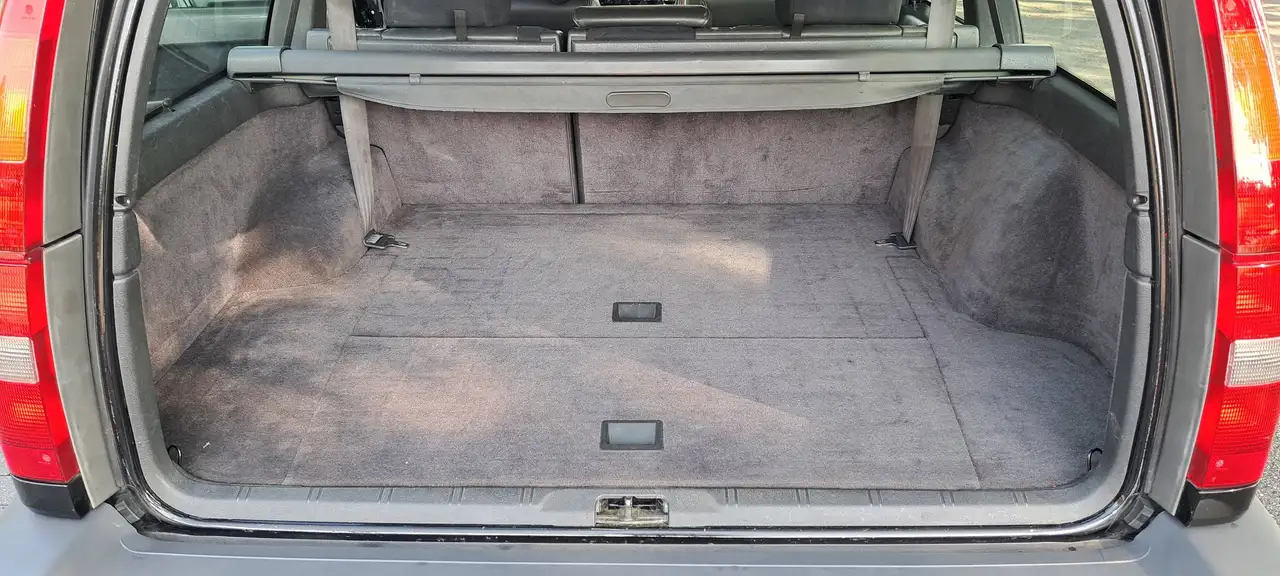 Volvo 850 T-5R AUT 1995, zeldzaam origineel NL, volledige onderhoudshistorie aanwezig T5 T5R, foto 9