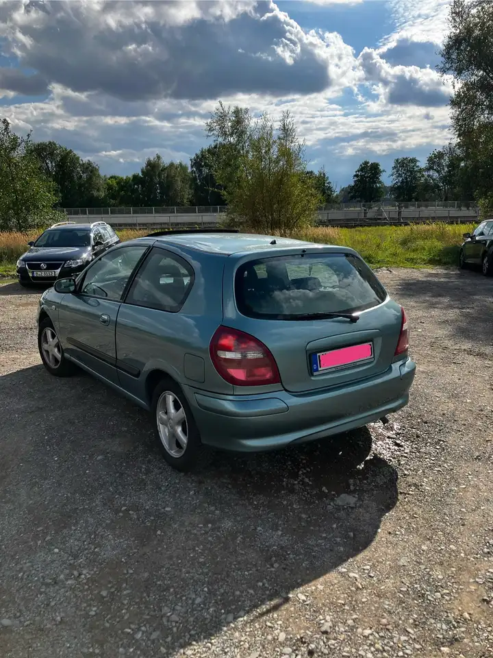 Nissan Almera 1.8 Comfort, foto 2