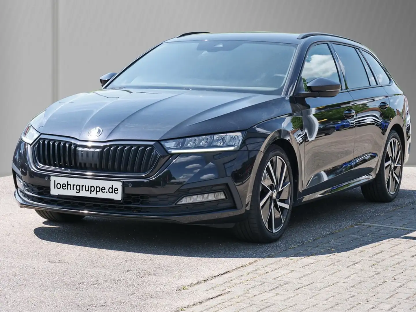 Skoda Octavia Combi 2.0 TDI Style *SPORTPAKET*NAVI*LED* Noir - 2